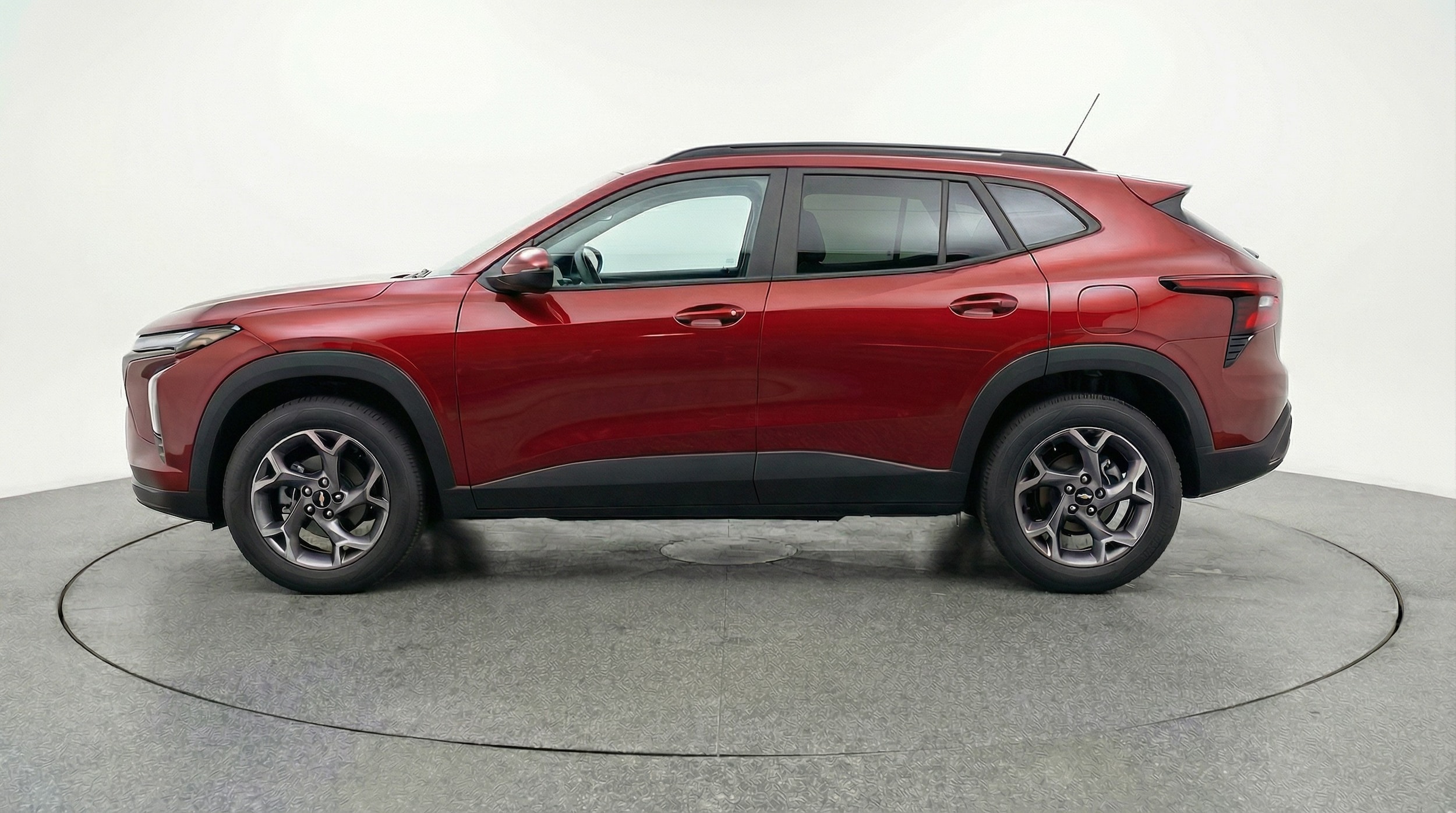 Thumbnail: 2025 Chevrolet Trax - 4