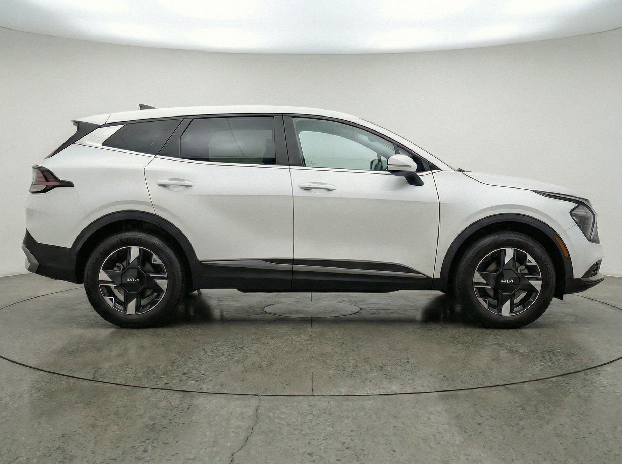 Thumbnail: 2026 Kia Sportage - 11