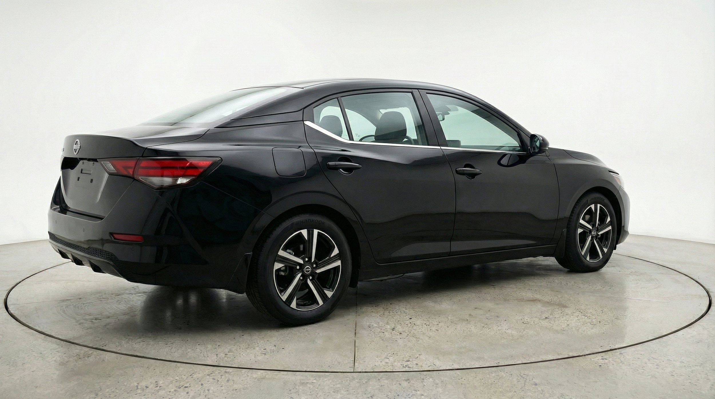 Thumbnail: 2025 Nissan Sentra - 9