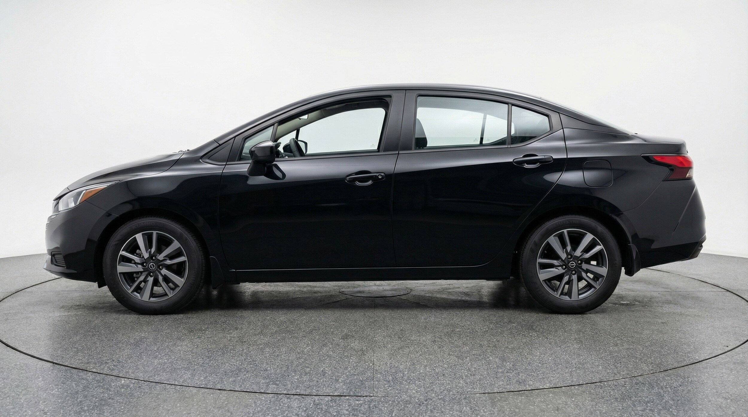 Thumbnail: 2025 Nissan Versa - 5