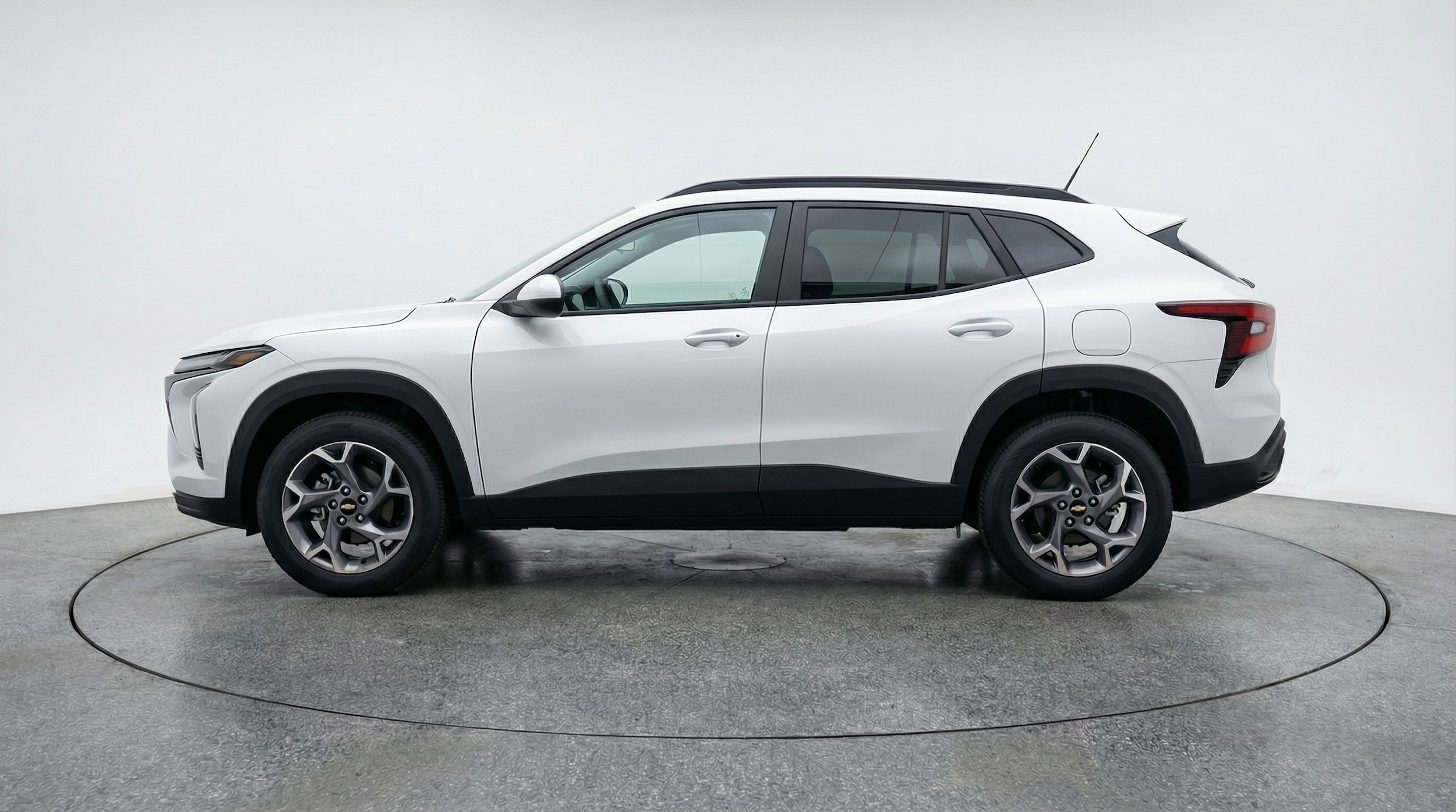 Thumbnail: 2025 Chevrolet Trax - 4