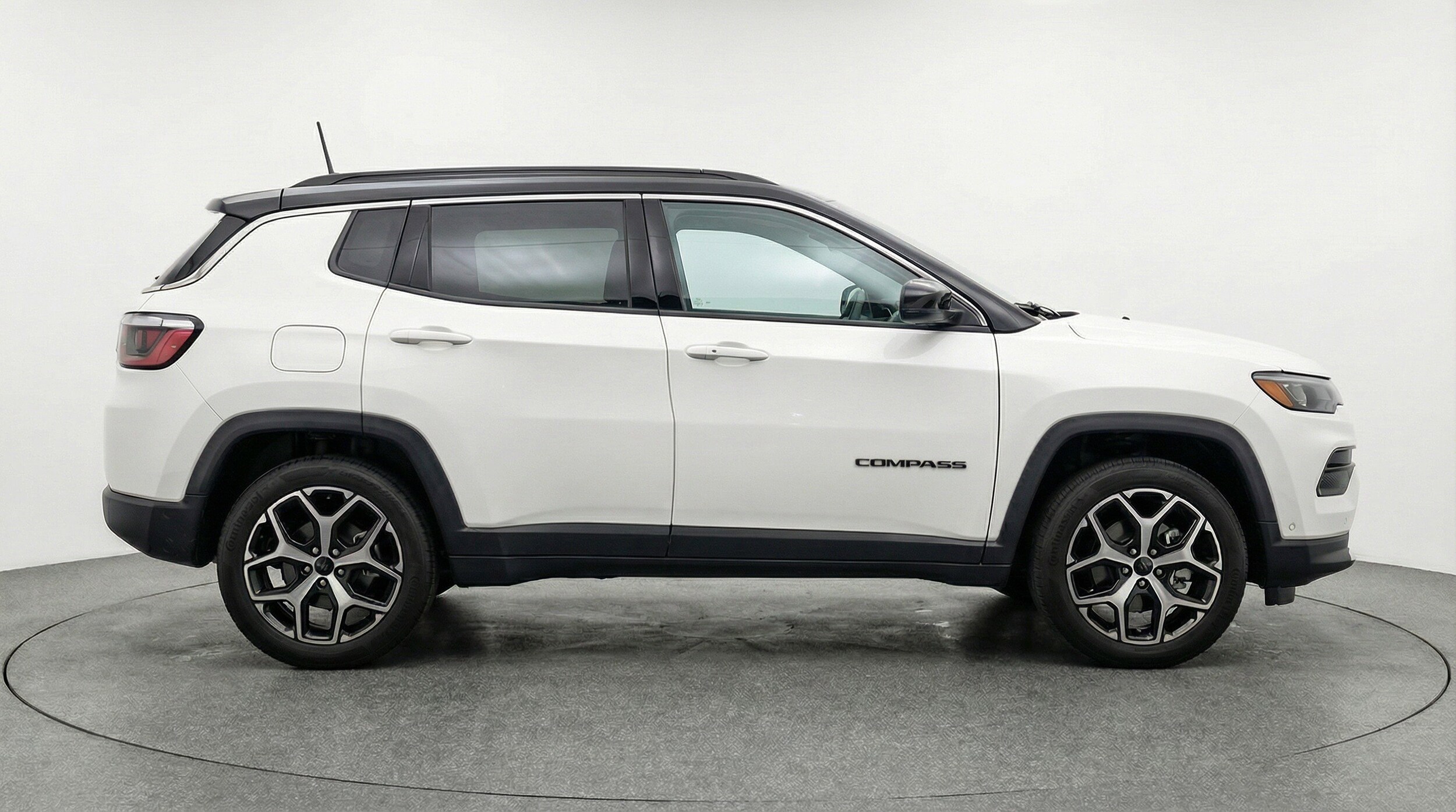 Thumbnail: 2025 Jeep Compass - 11