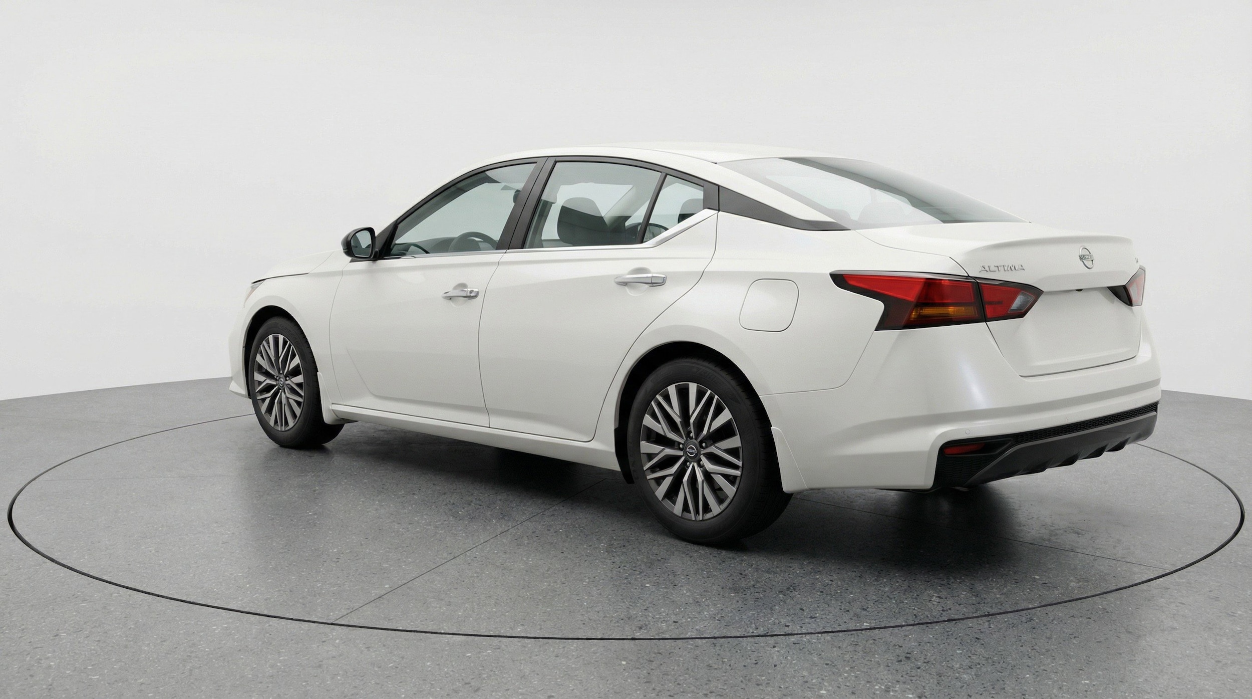 Thumbnail: 2025 Nissan Altima - 6