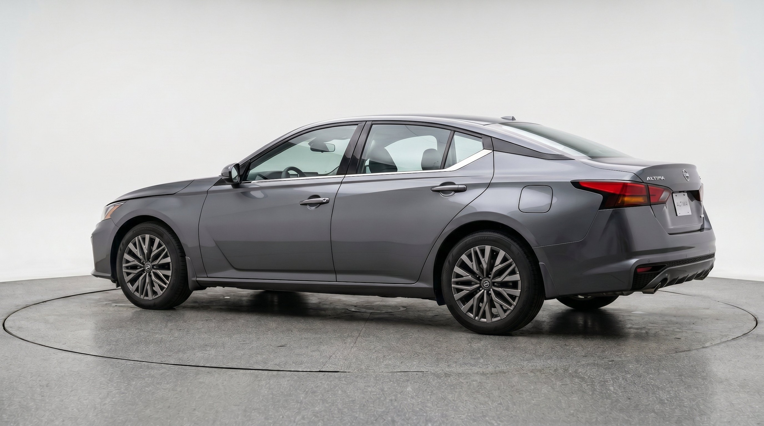 Thumbnail: 2025 Nissan Altima - 6