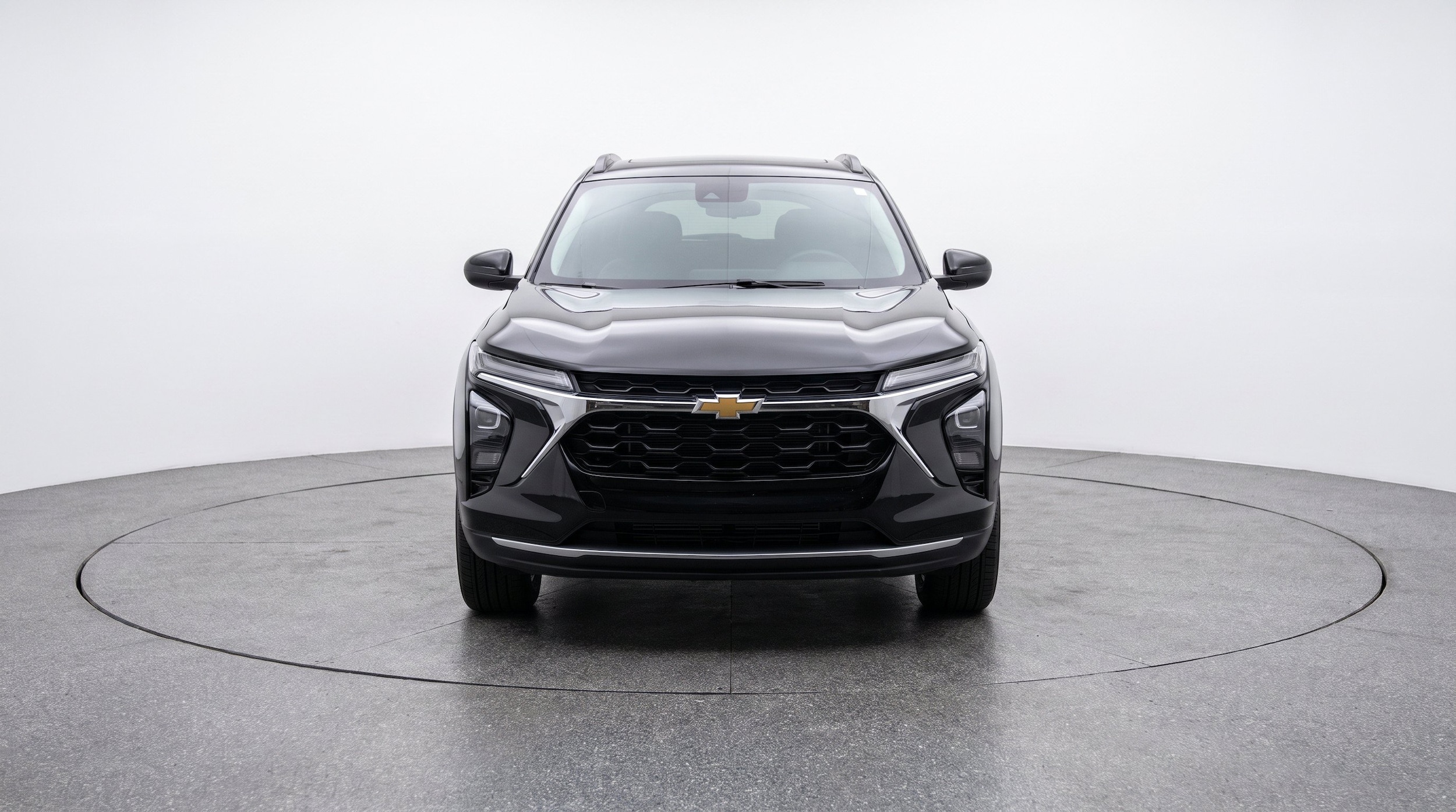 Thumbnail: 2025 Chevrolet Trax - 2