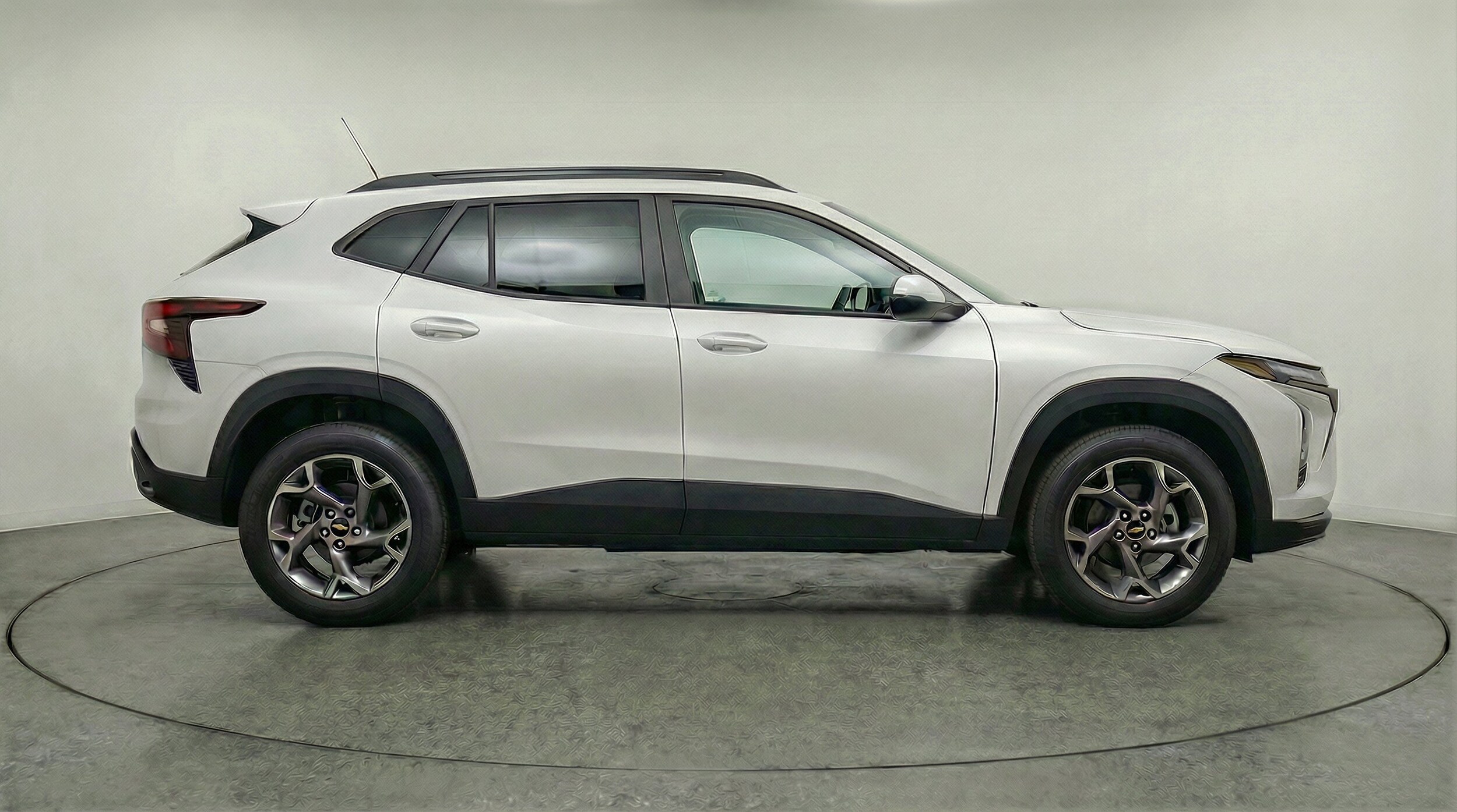 Thumbnail: 2025 Chevrolet Trax - 11