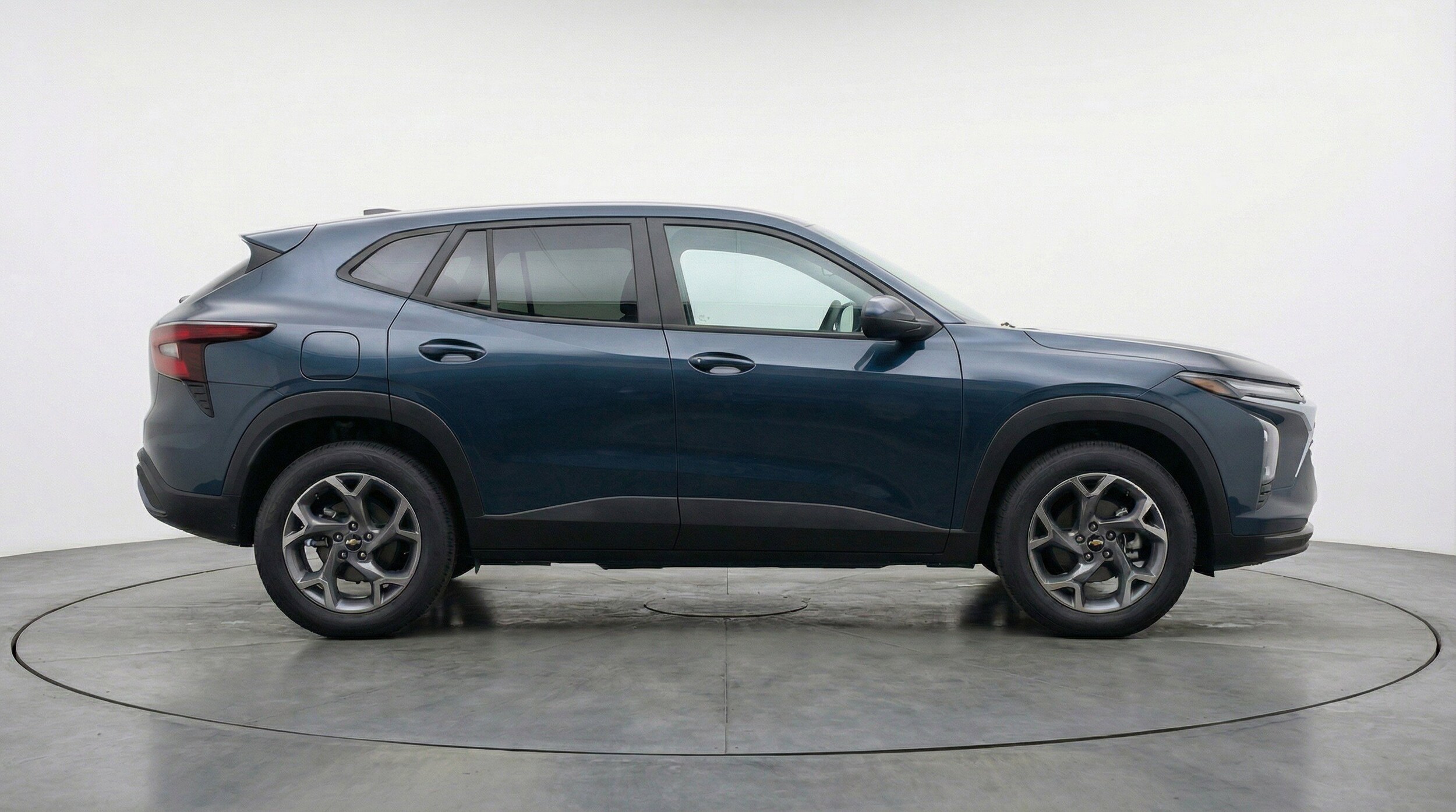 Thumbnail: 2025 Chevrolet Trax - 11