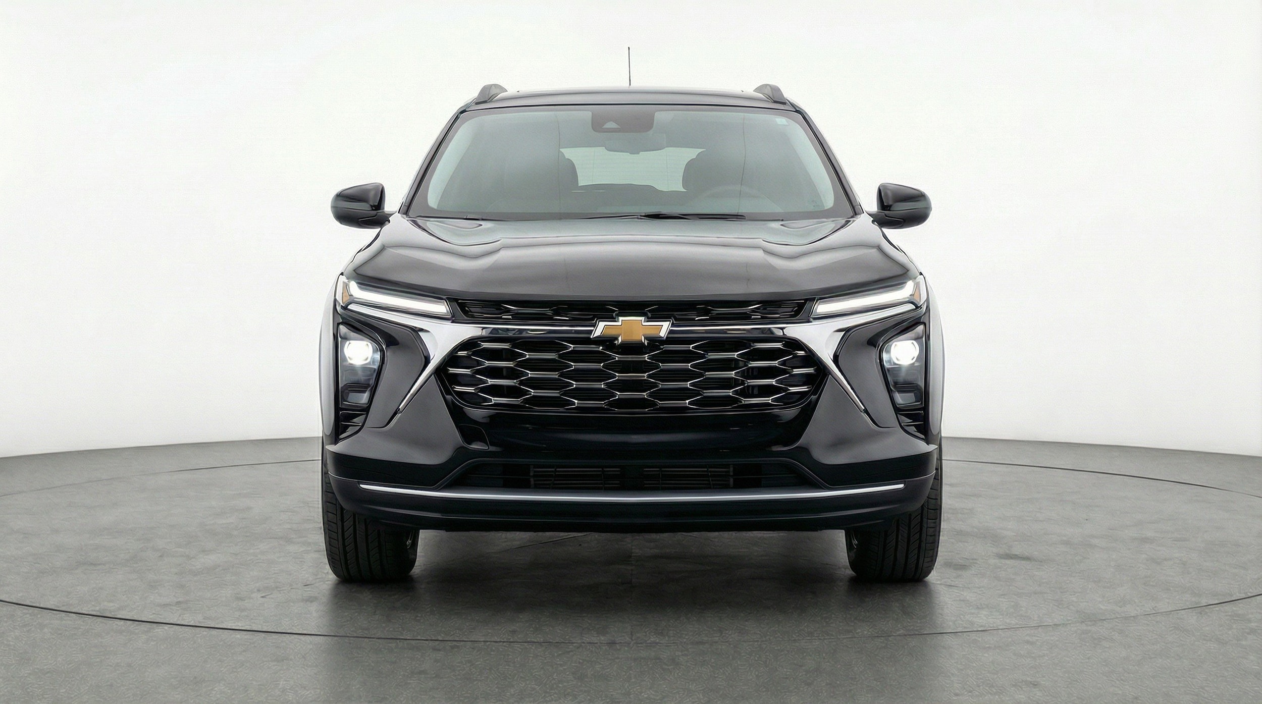 Thumbnail: 2025 Chevrolet Trax - 2