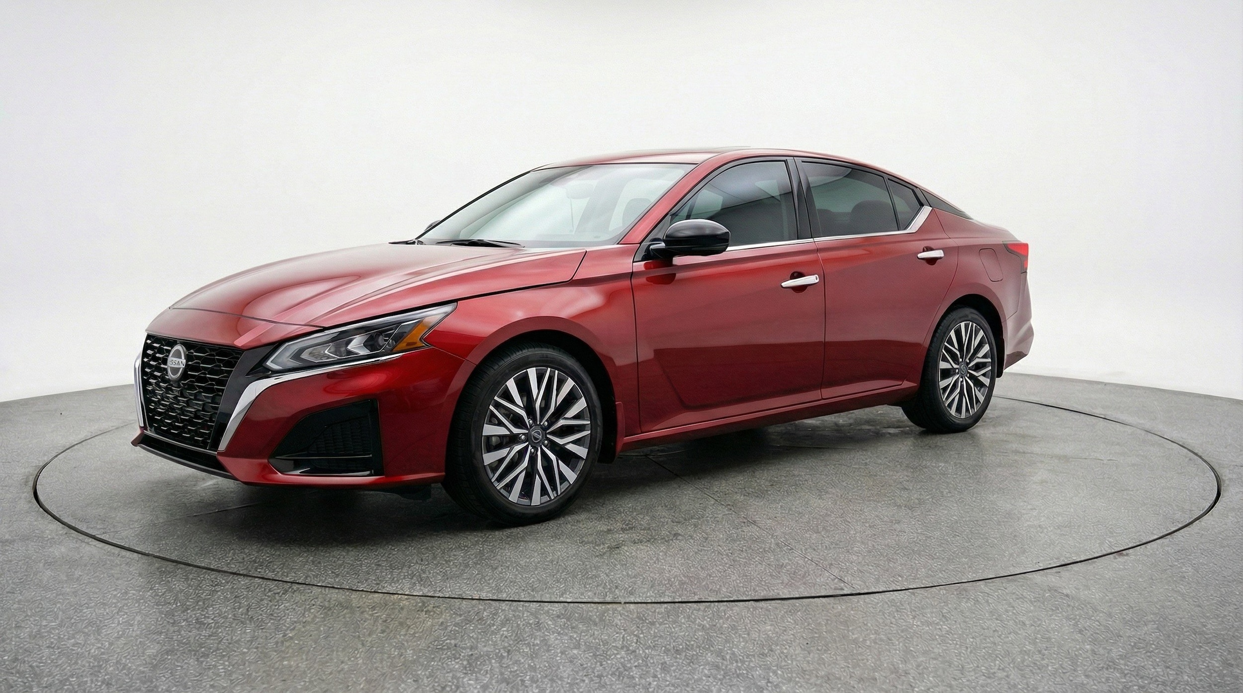 Thumbnail: 2025 Nissan Altima - 3