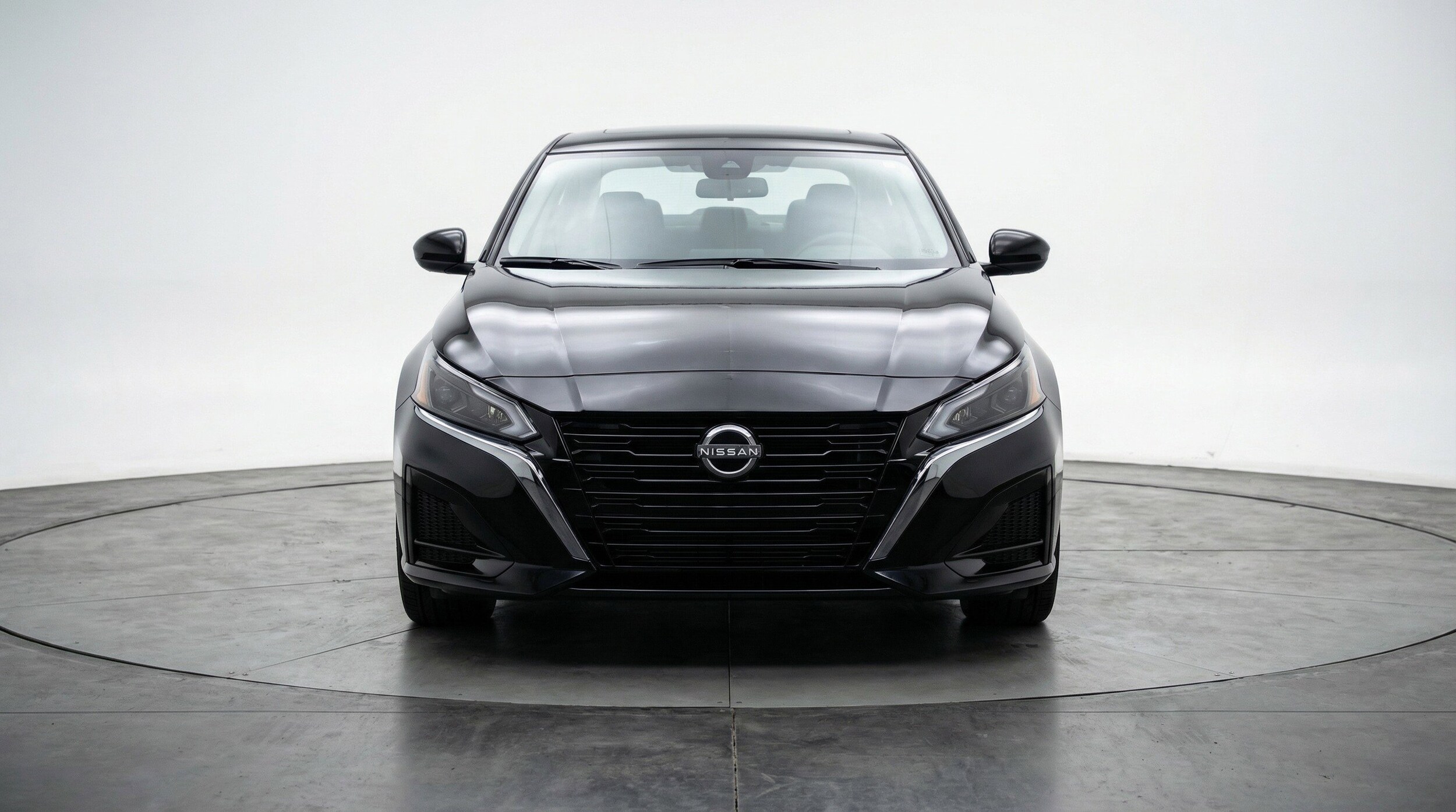 Thumbnail: 2025 Nissan Altima - 2