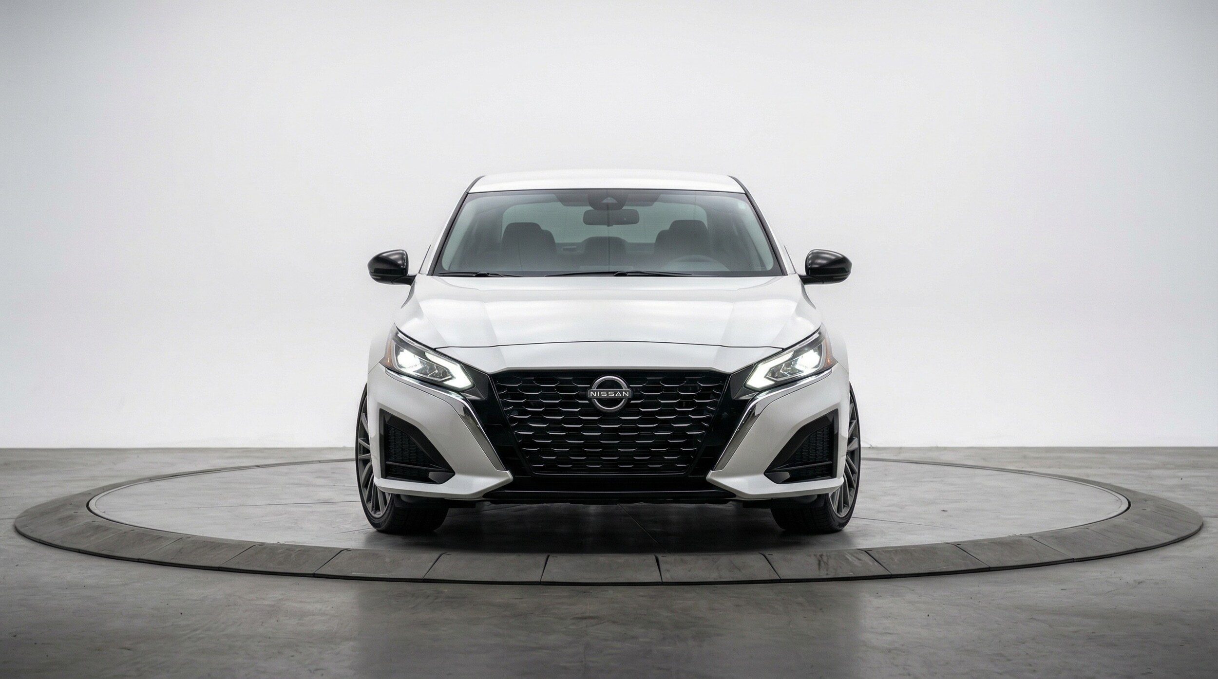 Thumbnail: 2025 Nissan Altima - 2