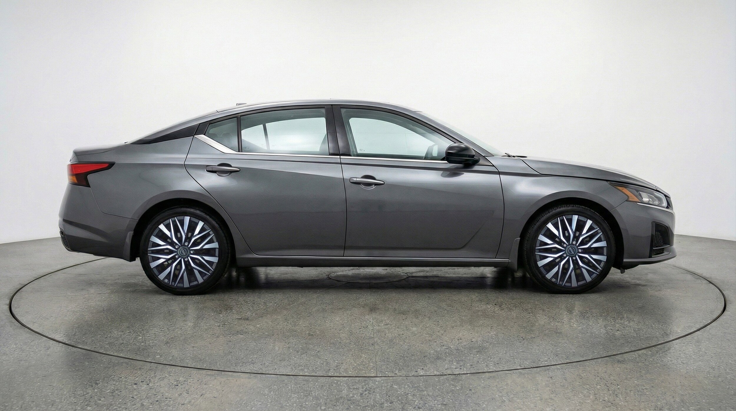 Thumbnail: 2025 Nissan Altima - 11