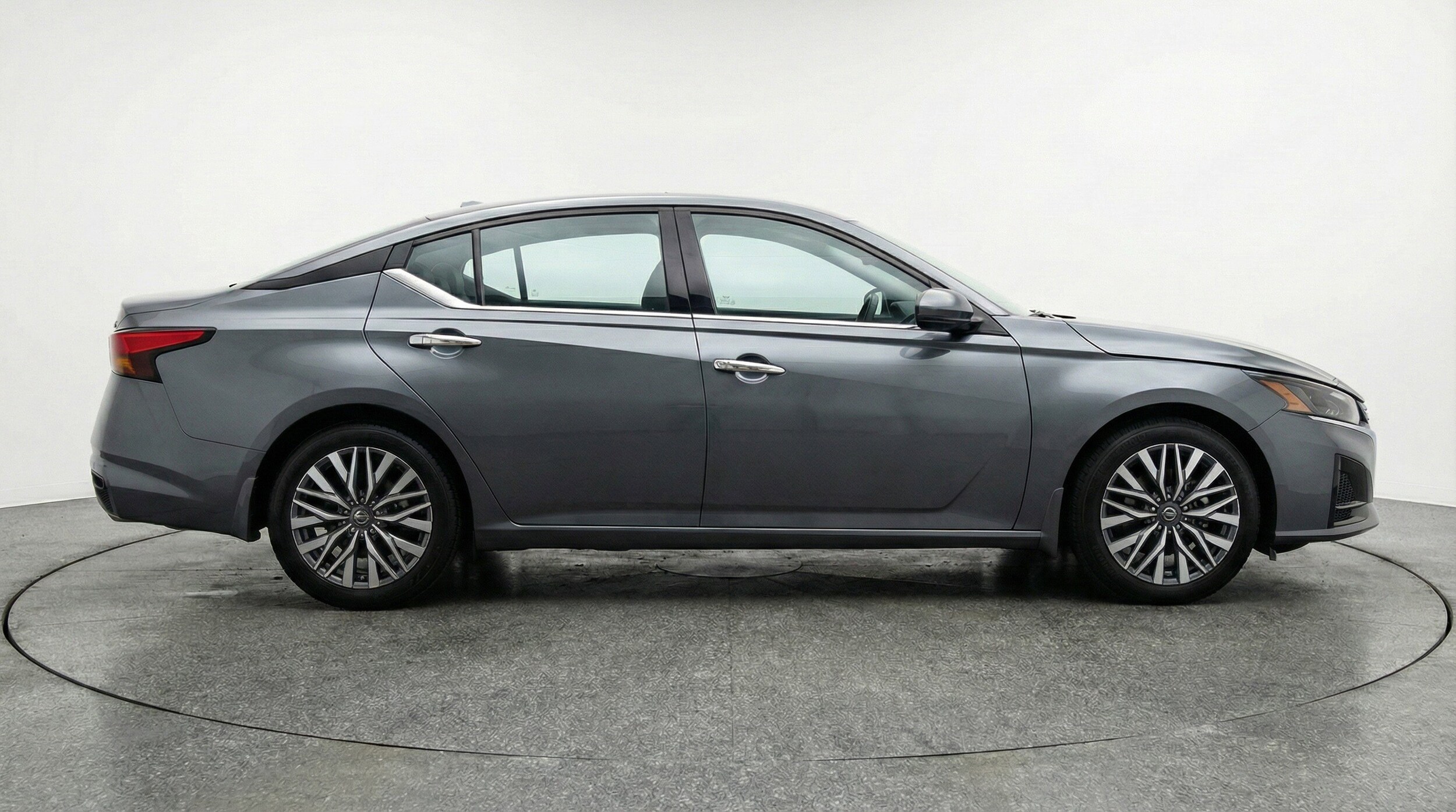Thumbnail: 2025 Nissan Altima - 11