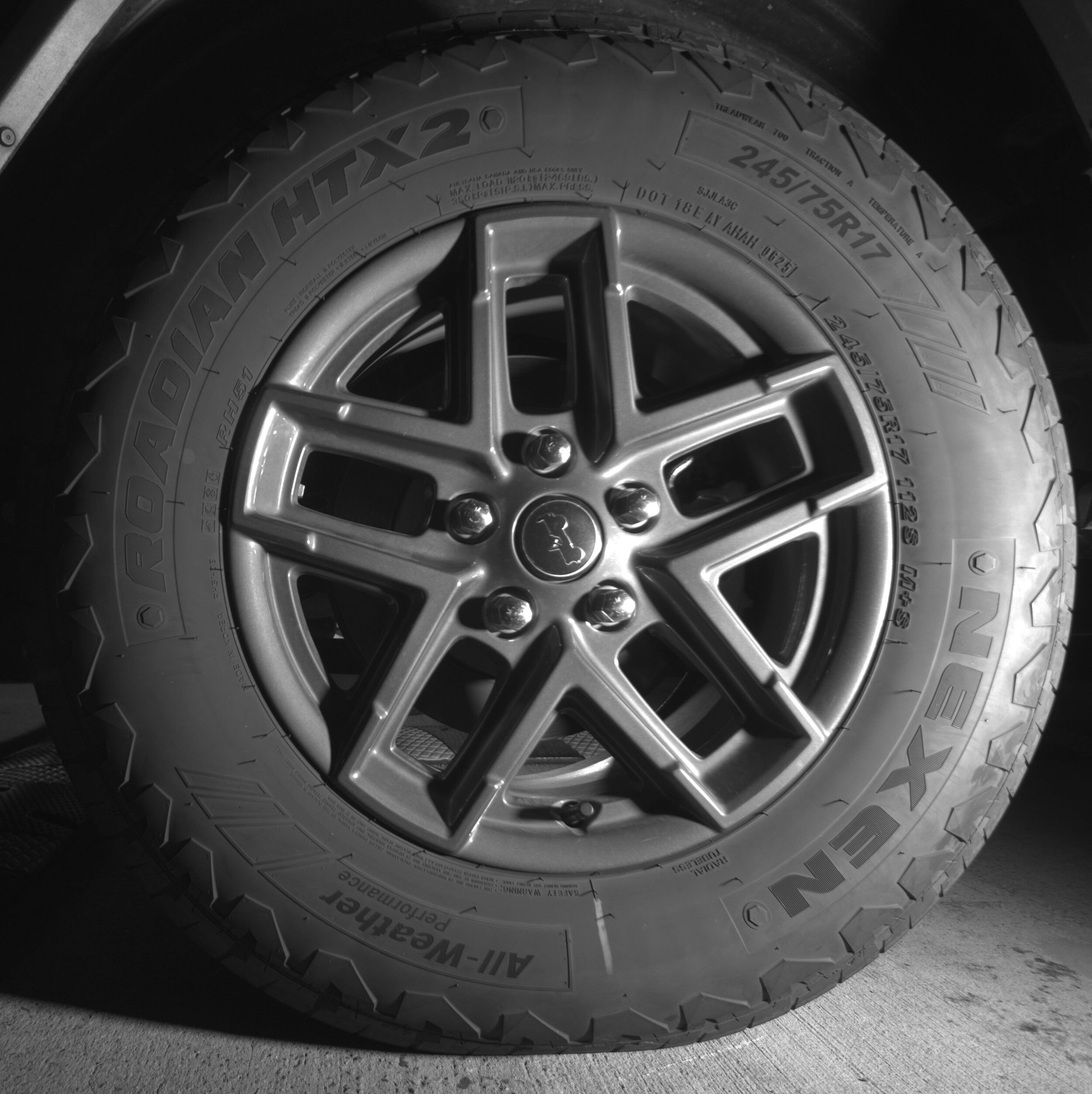 Thumbnail: 2025 Jeep Wrangler - 14