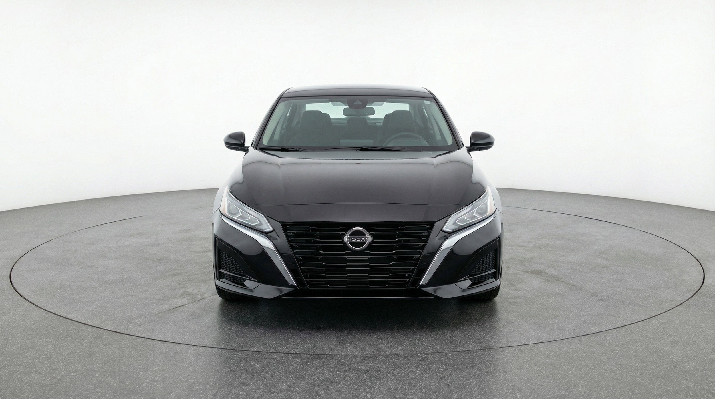 Thumbnail: 2025 Nissan Altima - 2