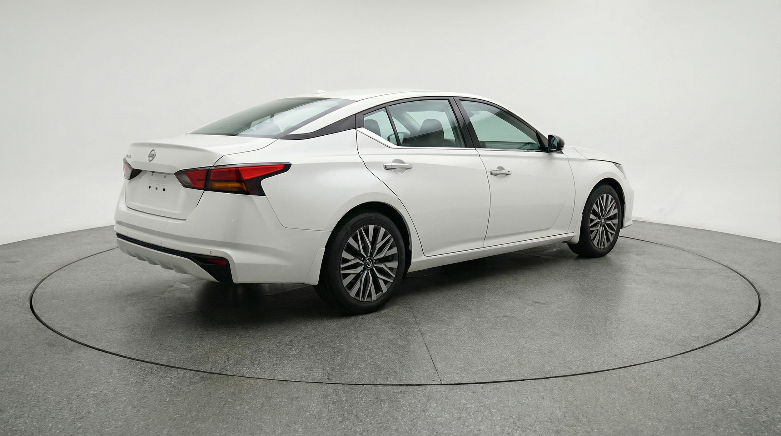 Thumbnail: 2025 Nissan Altima - 7