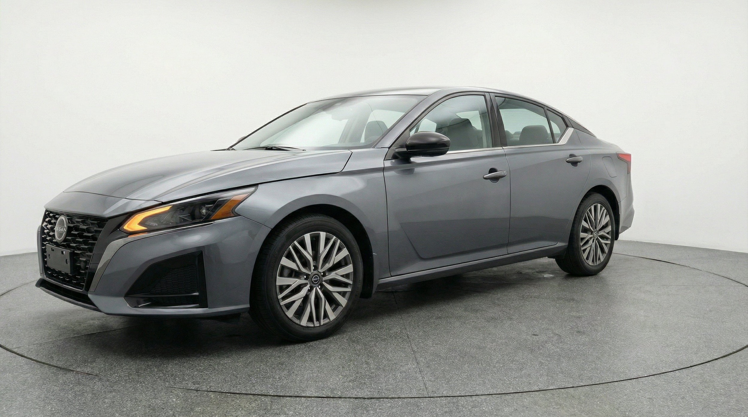 Thumbnail: 2025 Nissan Altima - 3