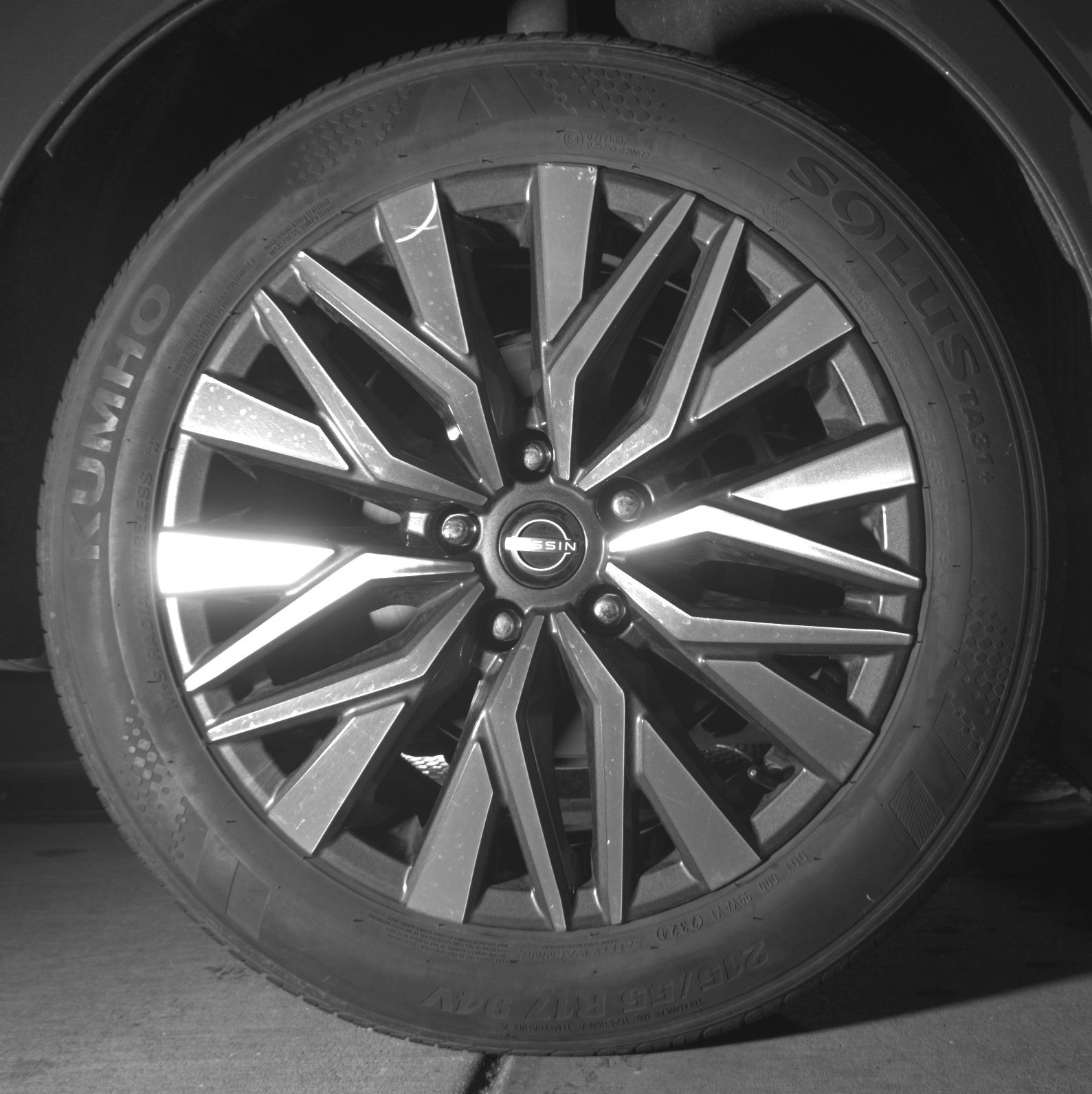 Thumbnail: 2025 Nissan Altima - 12