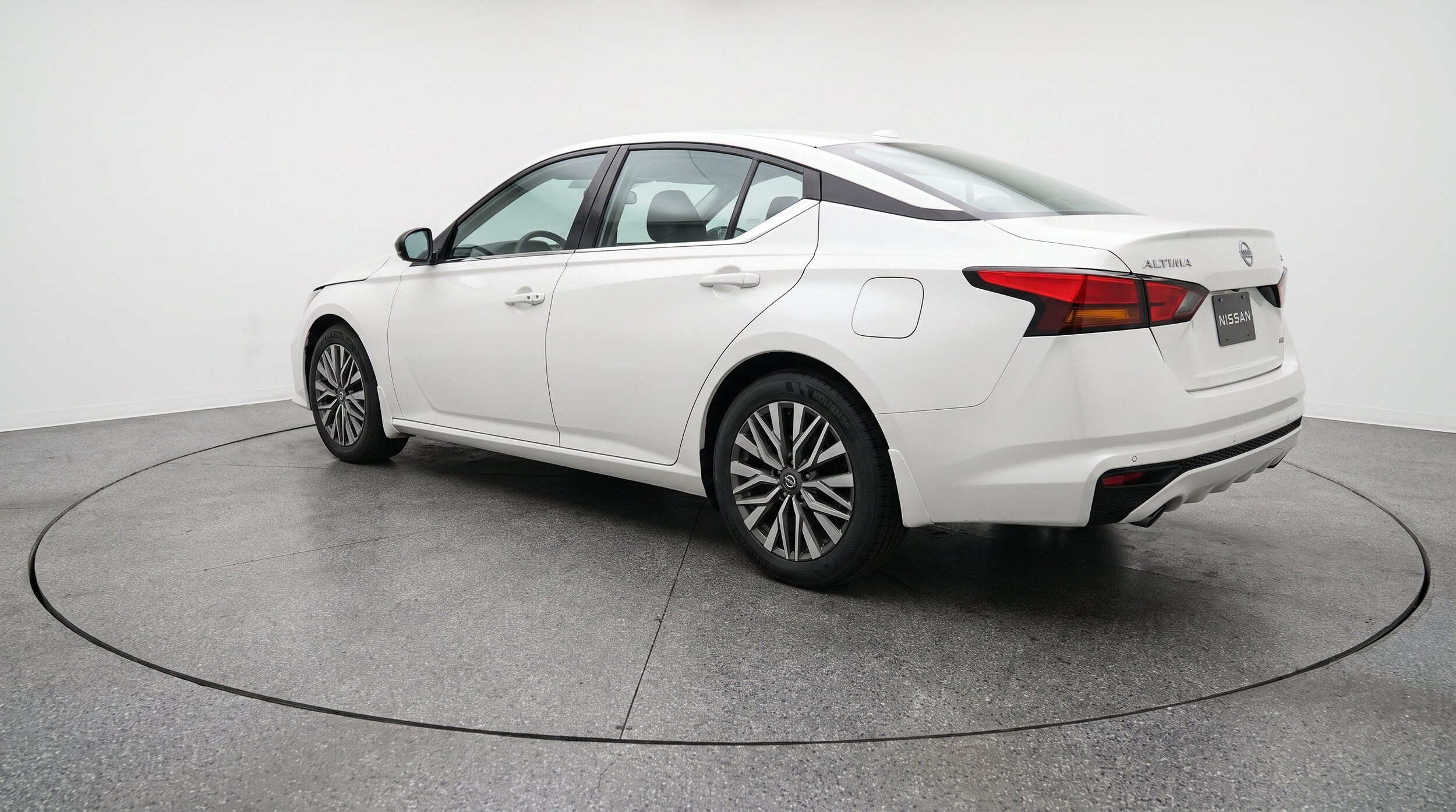 Thumbnail: 2025 Nissan Altima - 6