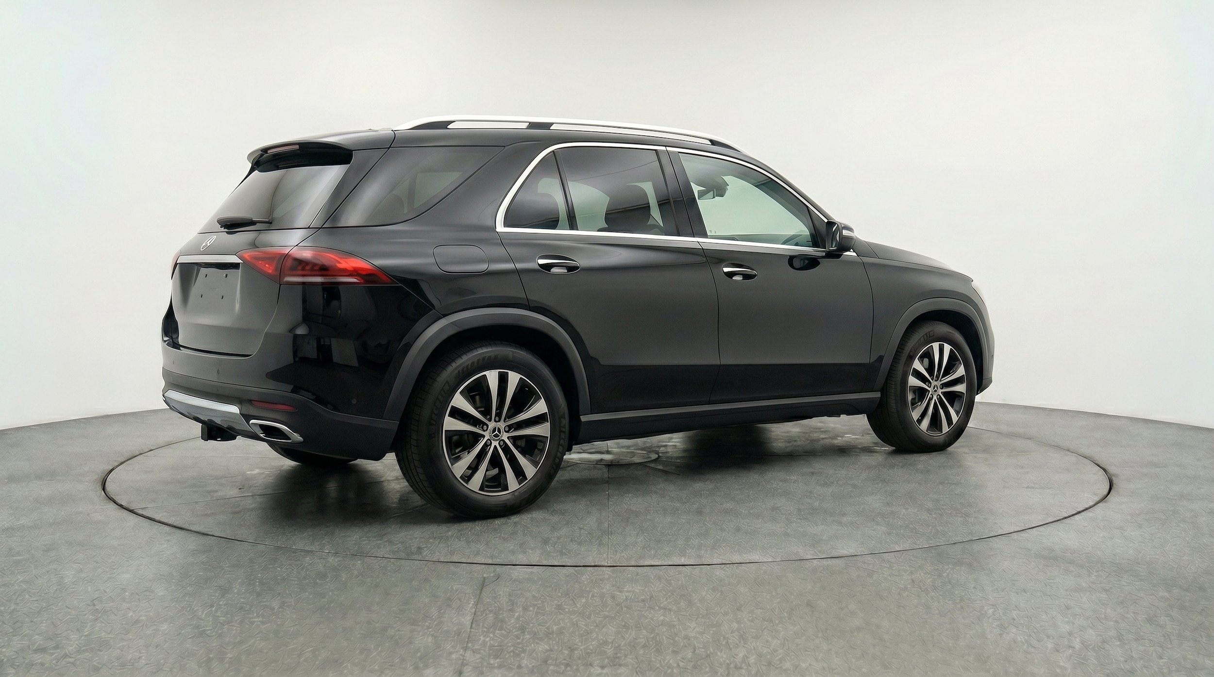 Thumbnail: 2026 Mercedes-Benz GLE - 9
