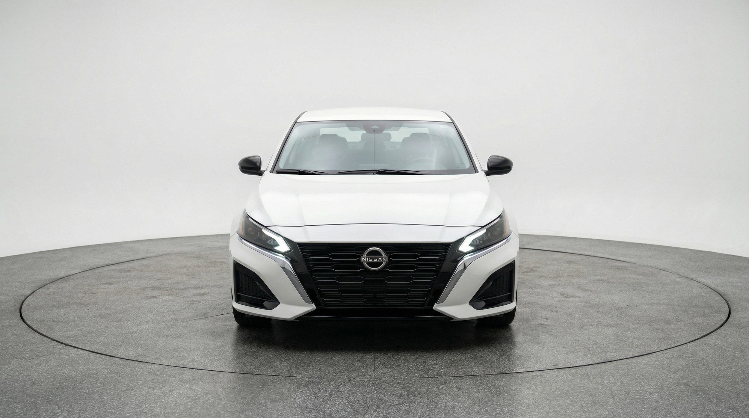 Thumbnail: 2025 Nissan Altima - 2