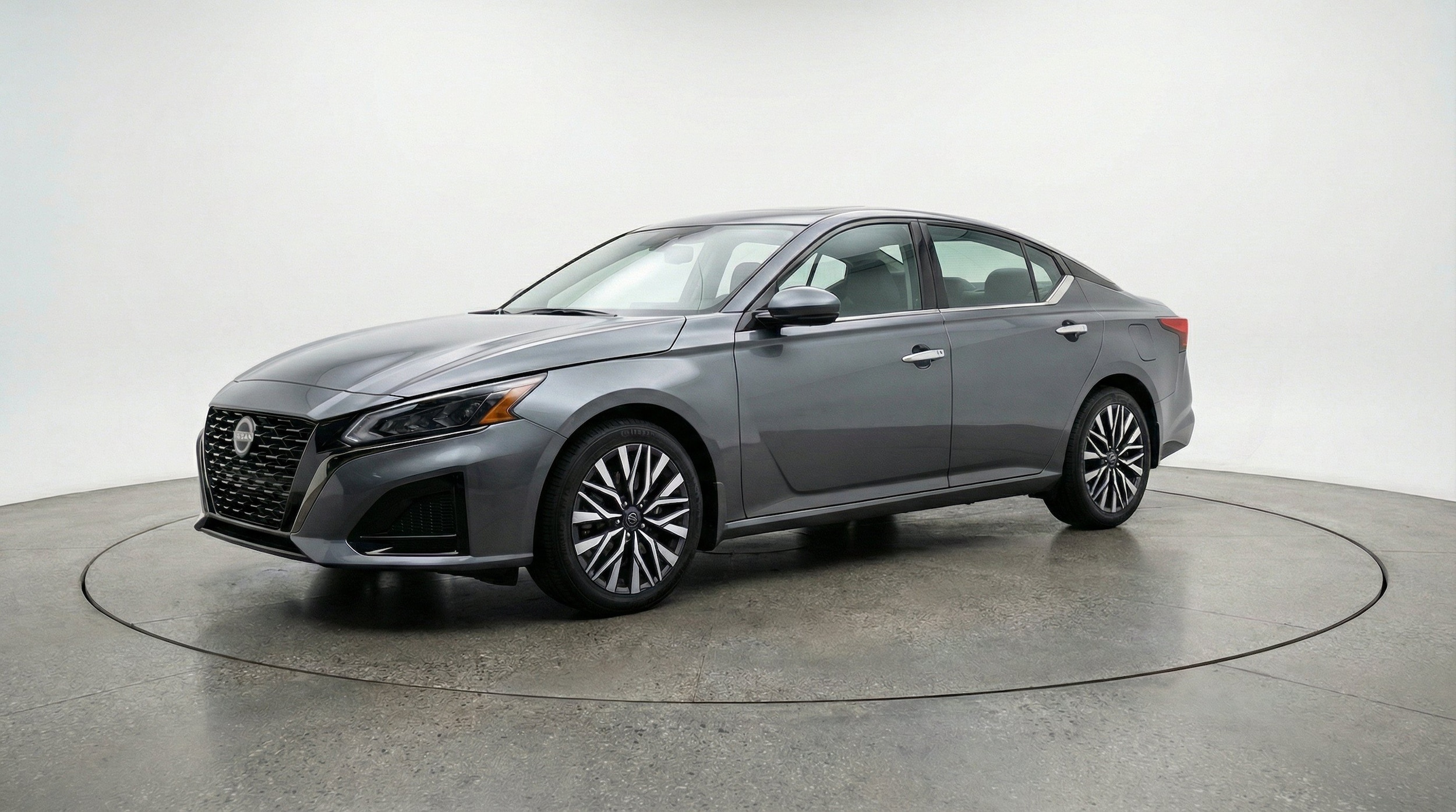 Thumbnail: 2025 Nissan Altima - 3