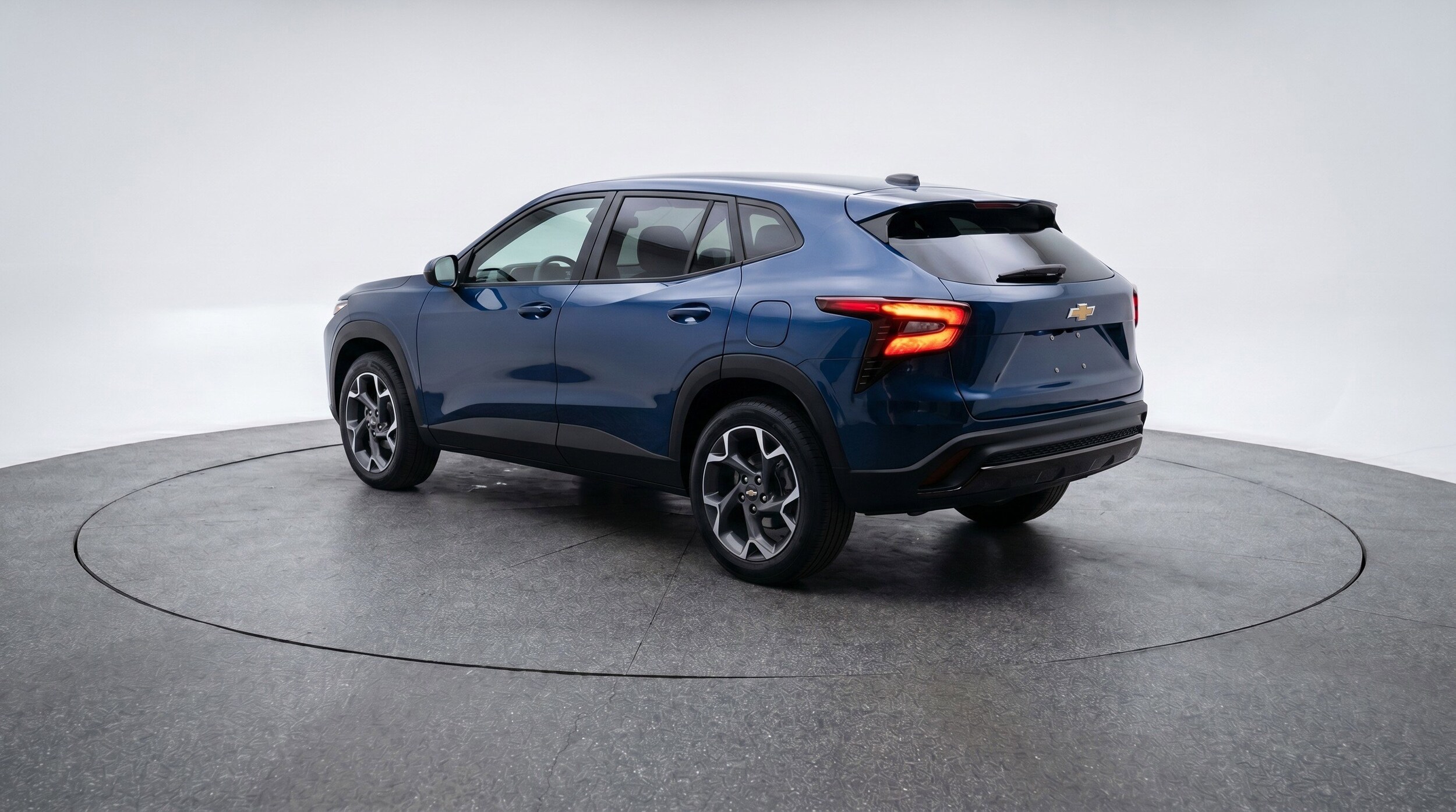 Thumbnail: 2025 Chevrolet Trax - 6