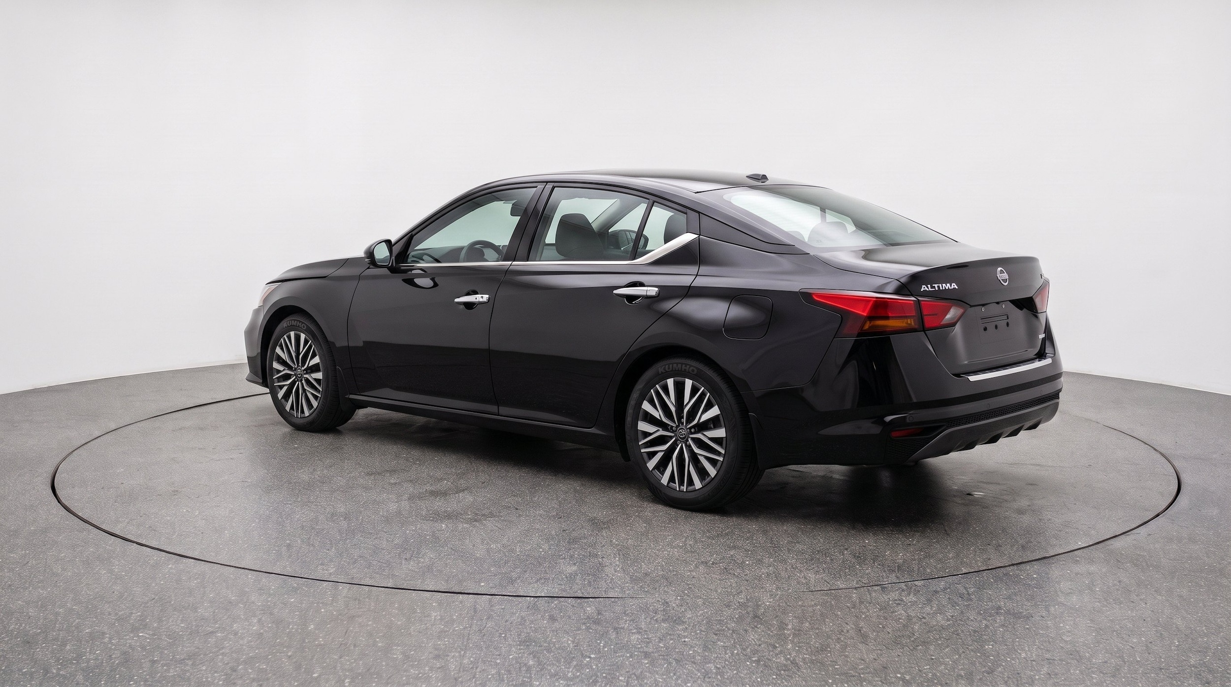 Thumbnail: 2025 Nissan Altima - 6