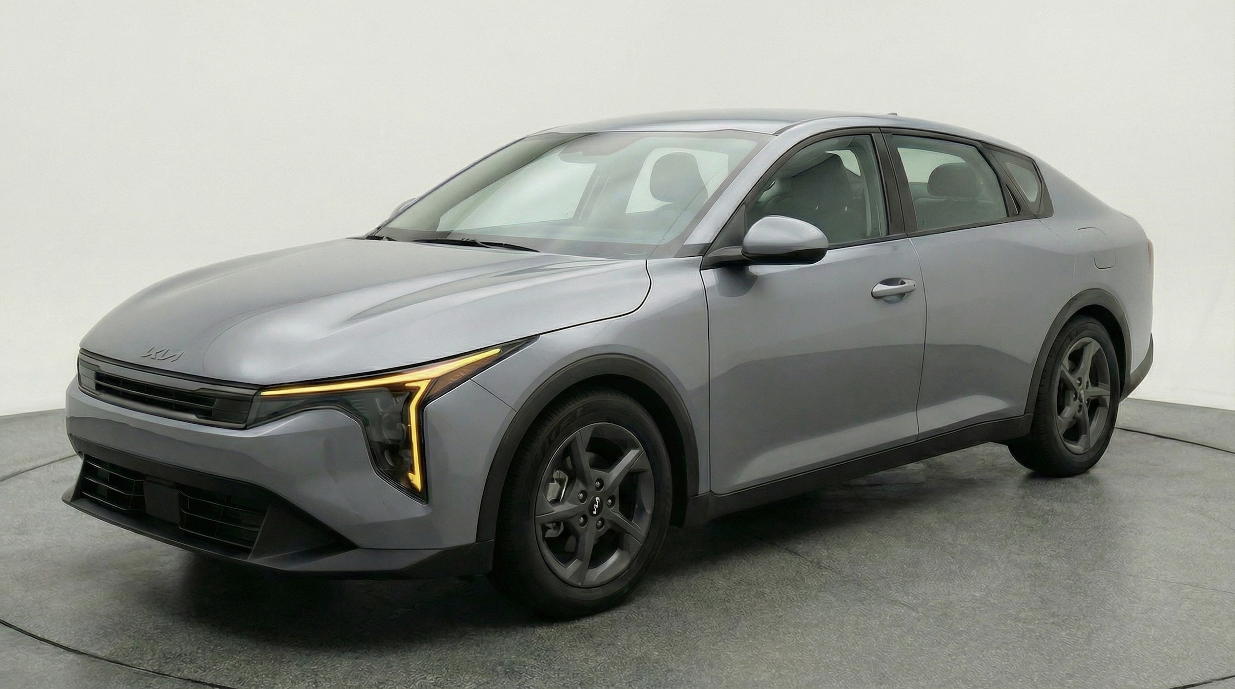 Thumbnail: 2025 Kia K4 - 3