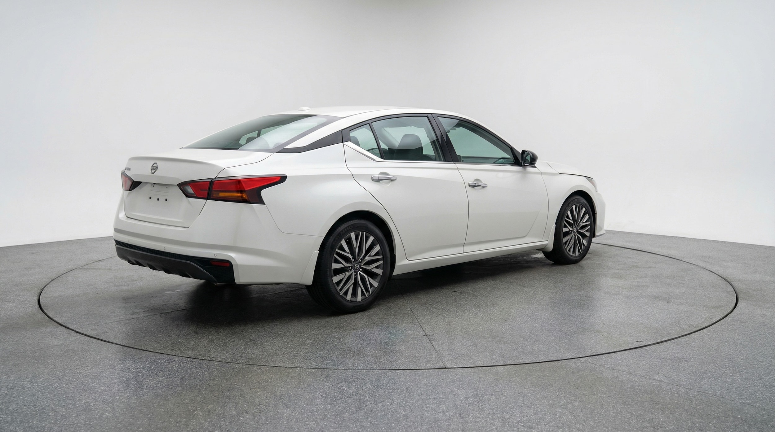 Thumbnail: 2025 Nissan Altima - 7