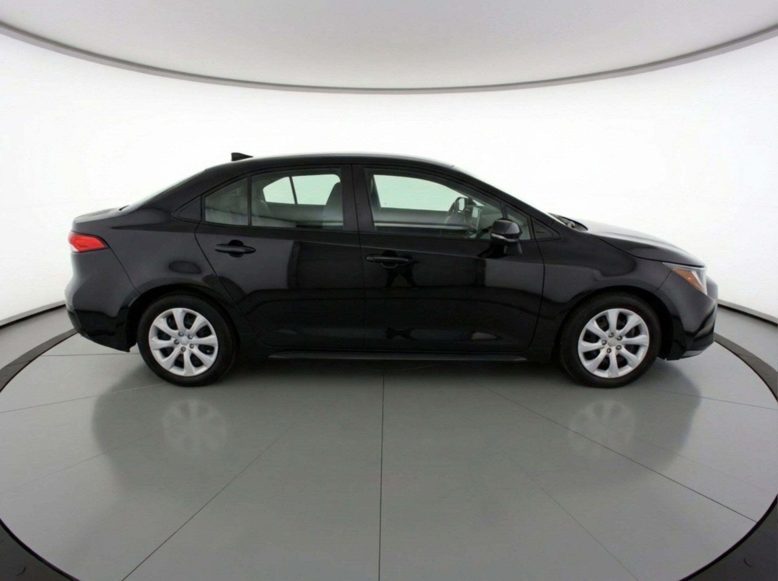 Thumbnail: 2025 Toyota Corolla - 11