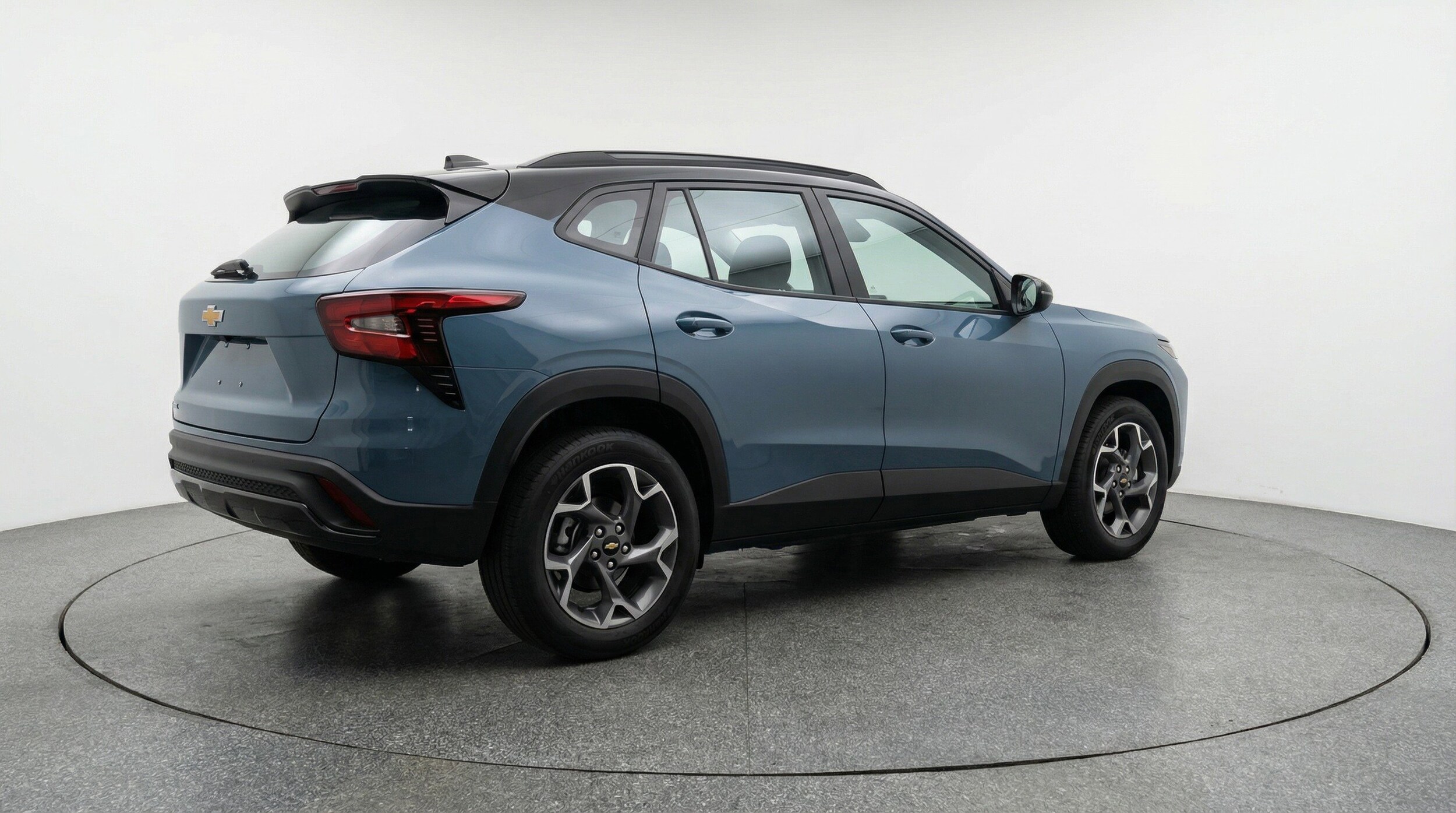 Thumbnail: 2025 Chevrolet Trax - 9