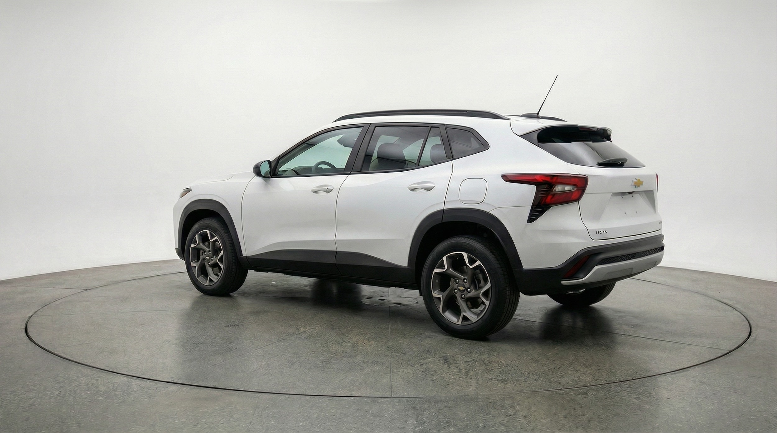 Thumbnail: 2025 Chevrolet Trax - 5