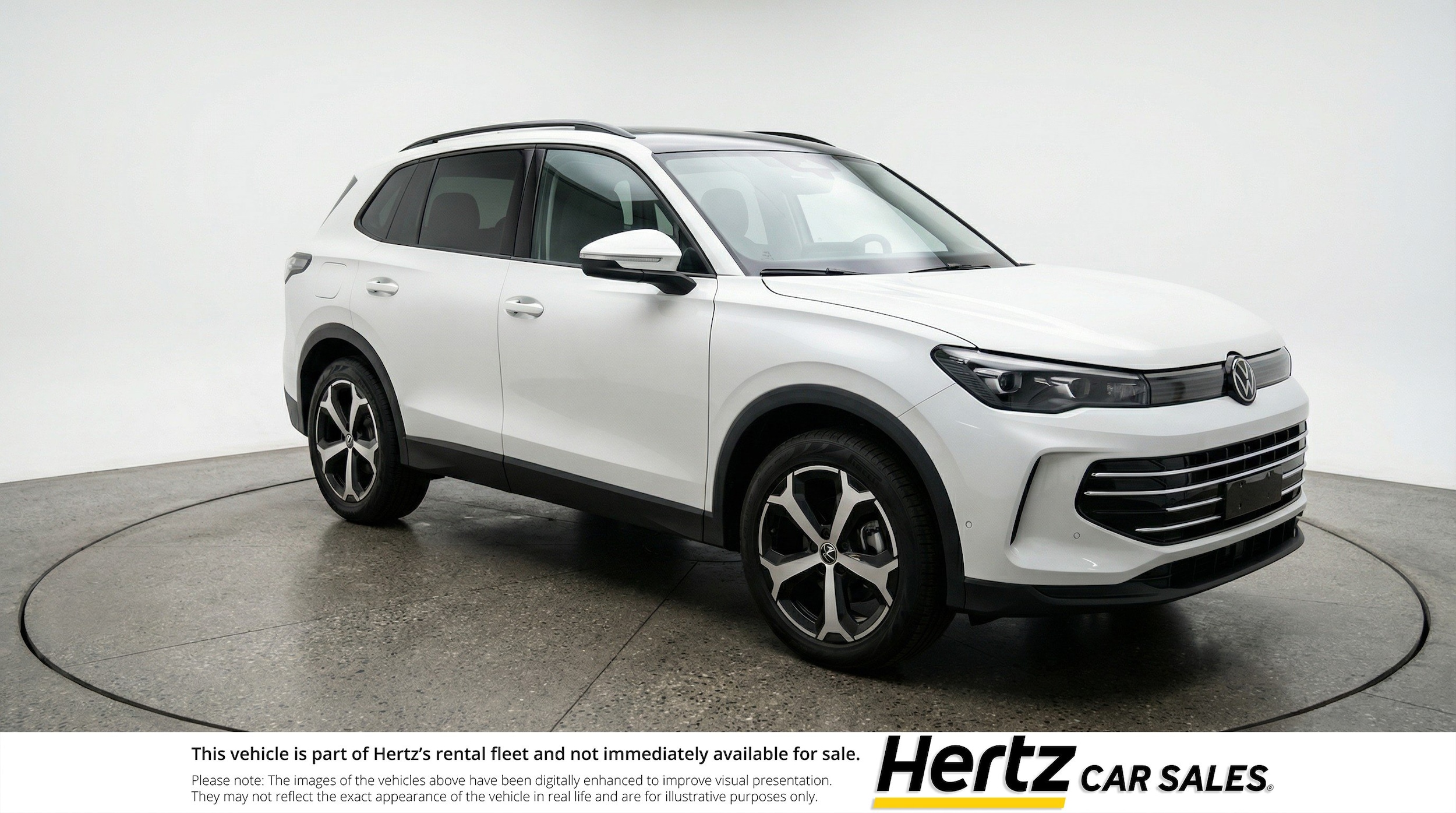 Thumbnail: 2026 Volkswagen Tiguan - 1