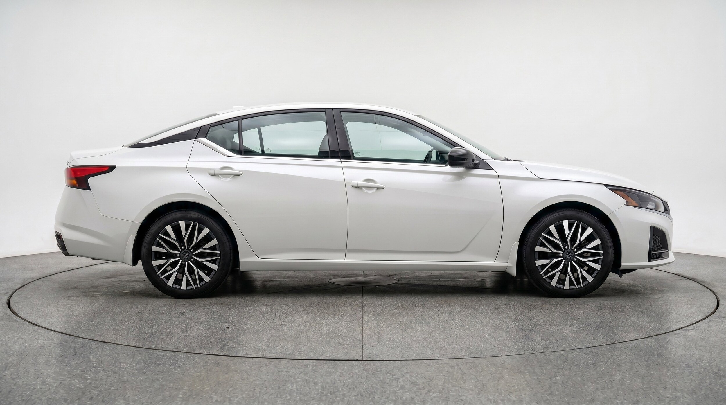 Thumbnail: 2025 Nissan Altima - 11