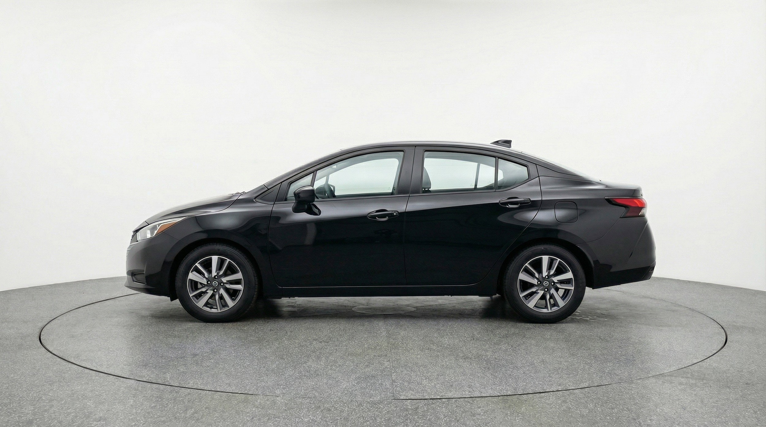 Thumbnail: 2025 Nissan Versa - 5