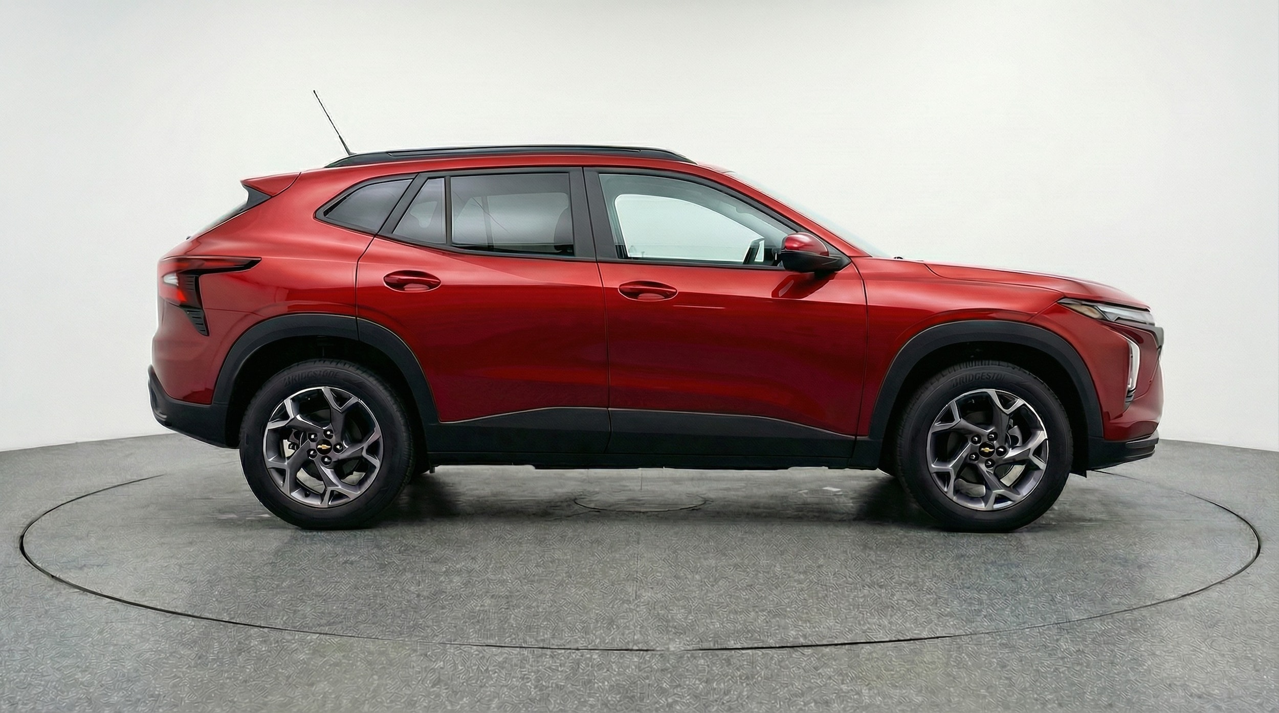 Thumbnail: 2025 Chevrolet Trax - 8