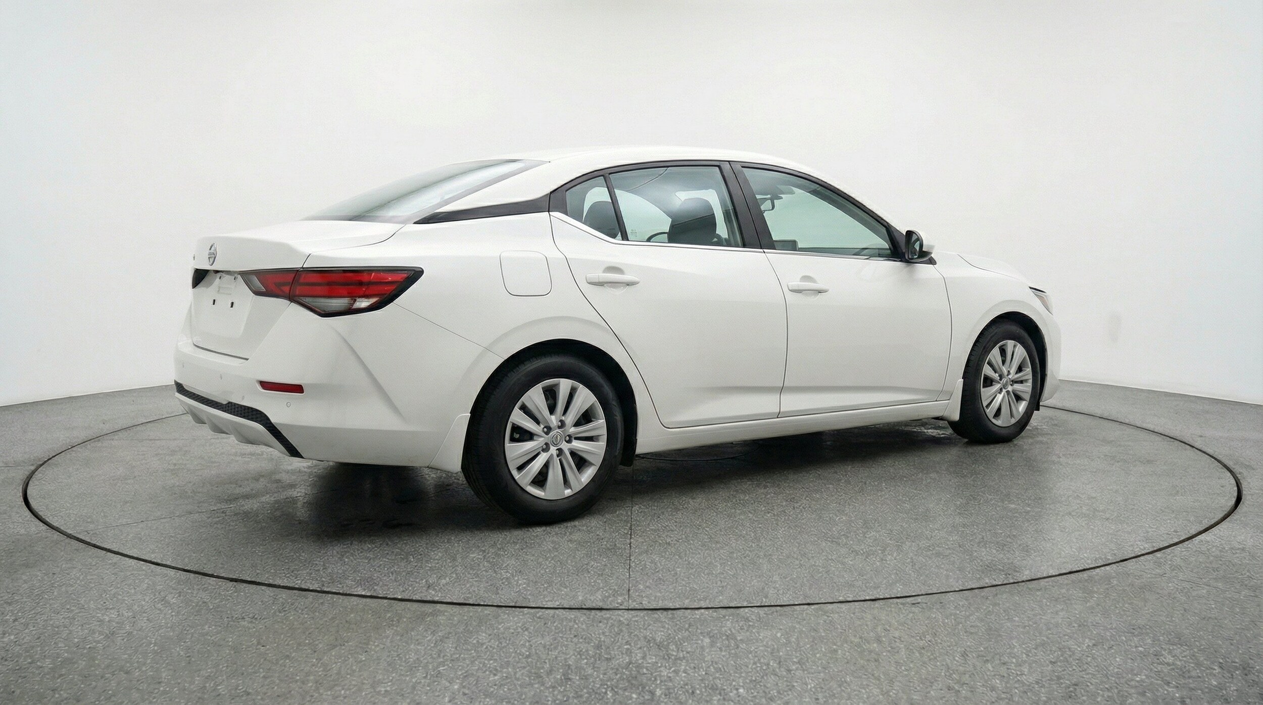 Thumbnail: 2025 Nissan Sentra - 9