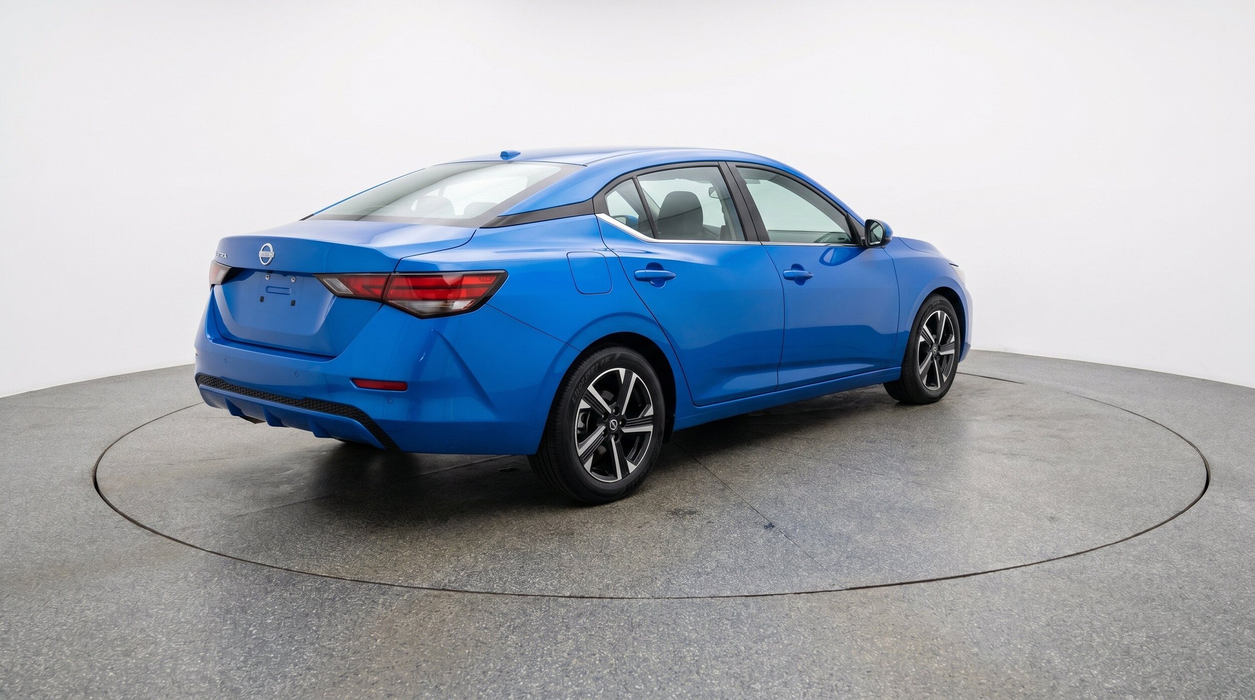 Thumbnail: 2025 Nissan Sentra - 9