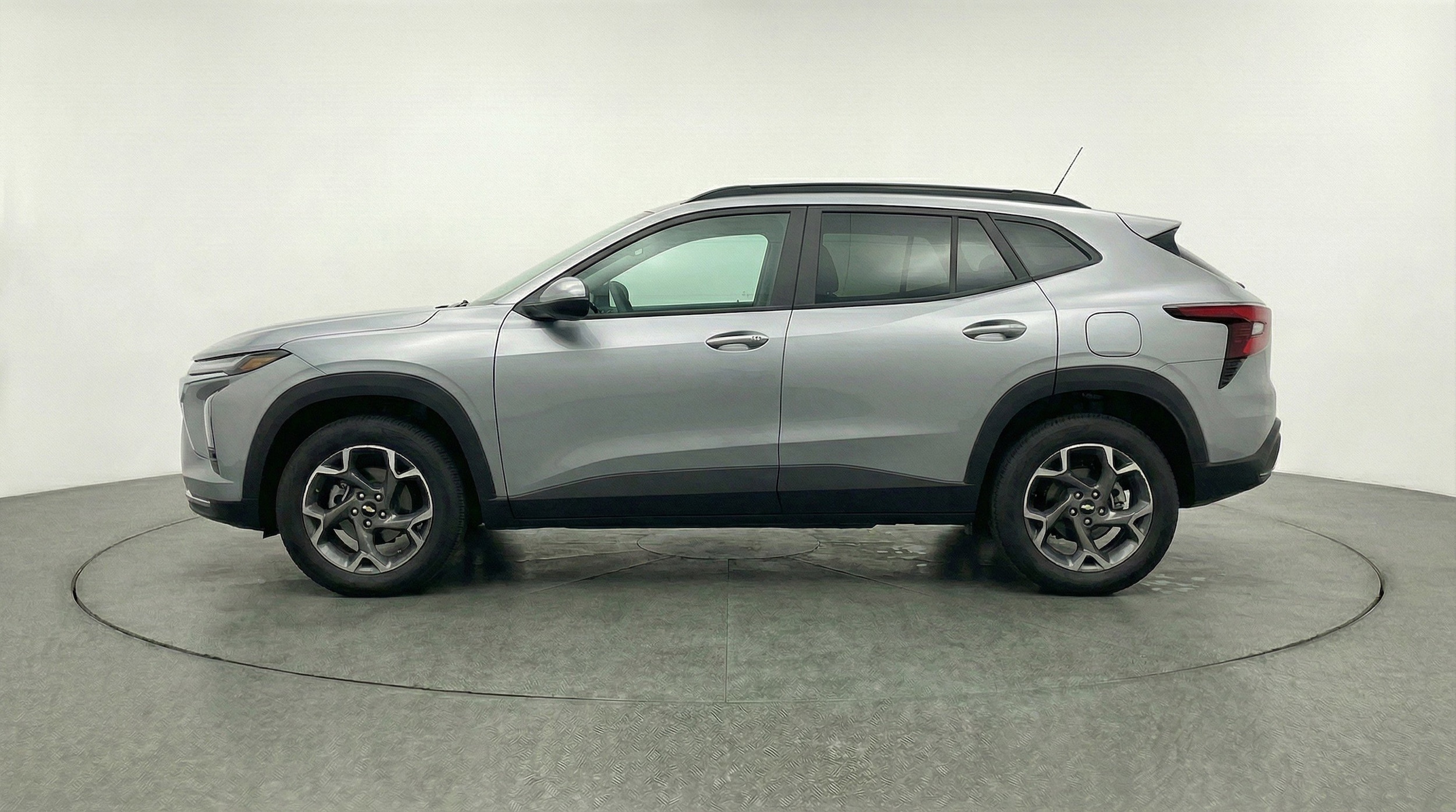 Thumbnail: 2025 Chevrolet Trax - 5