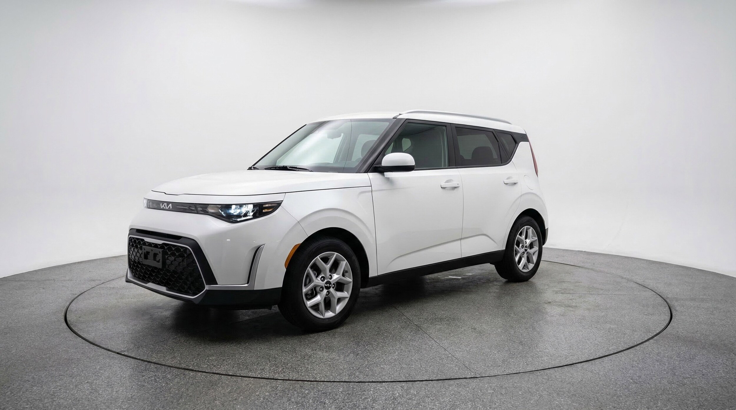 Thumbnail: 2025 Kia Soul - 3