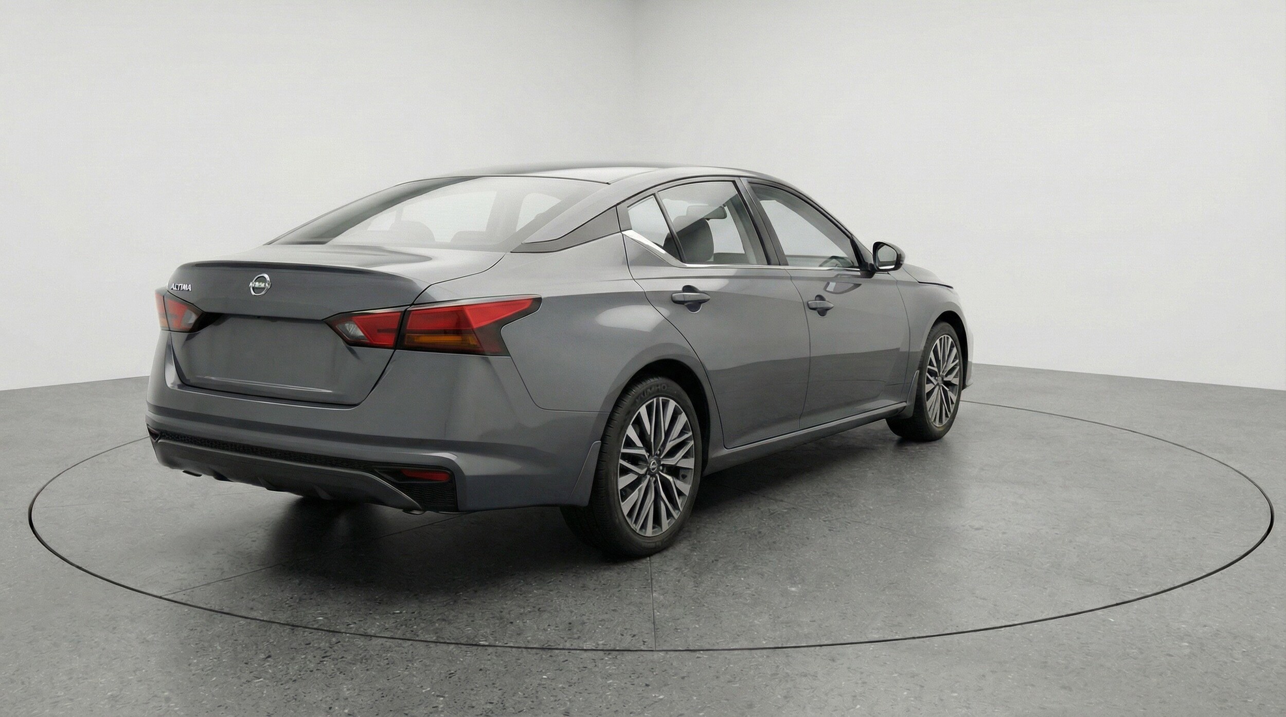 Thumbnail: 2025 Nissan Altima - 9