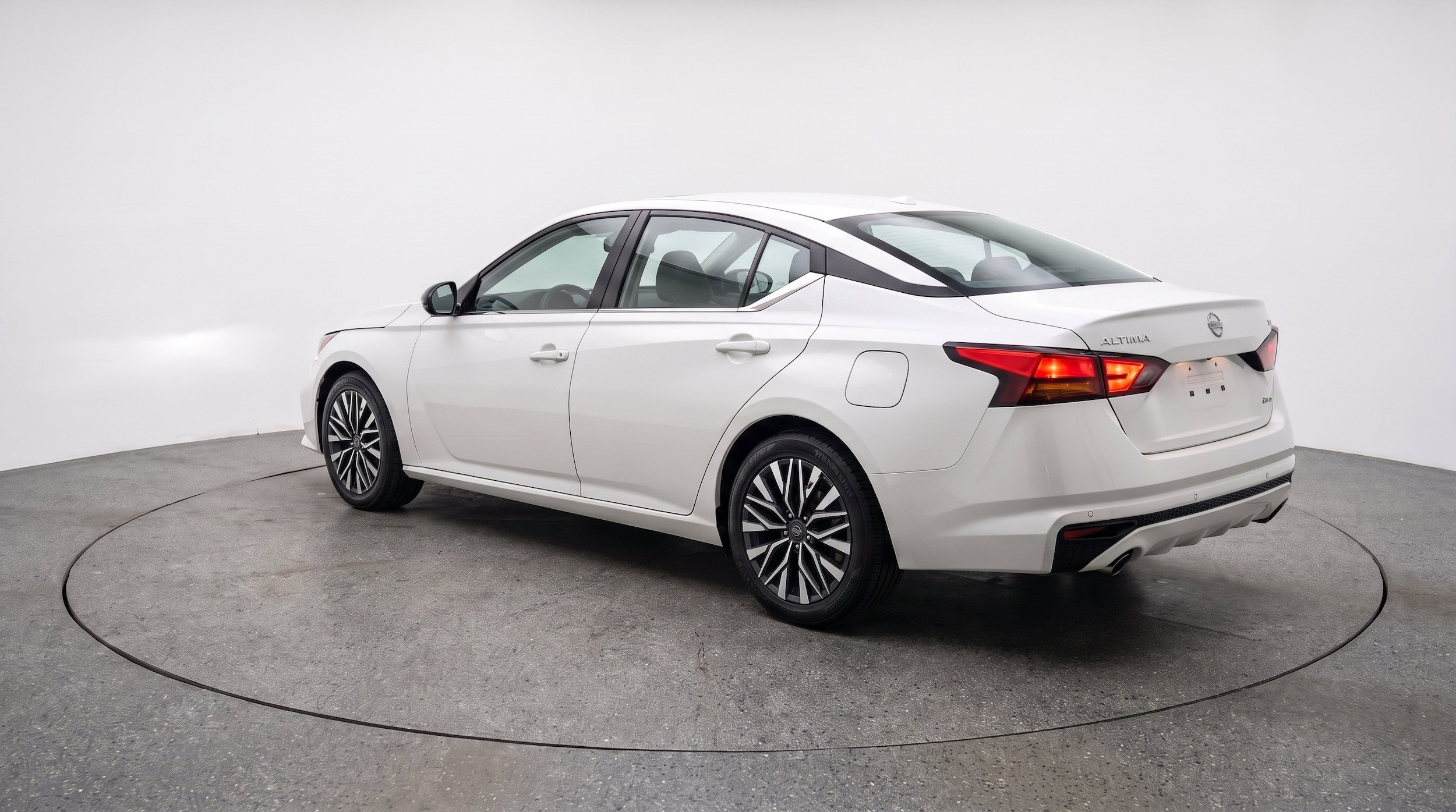 Thumbnail: 2025 Nissan Altima - 6