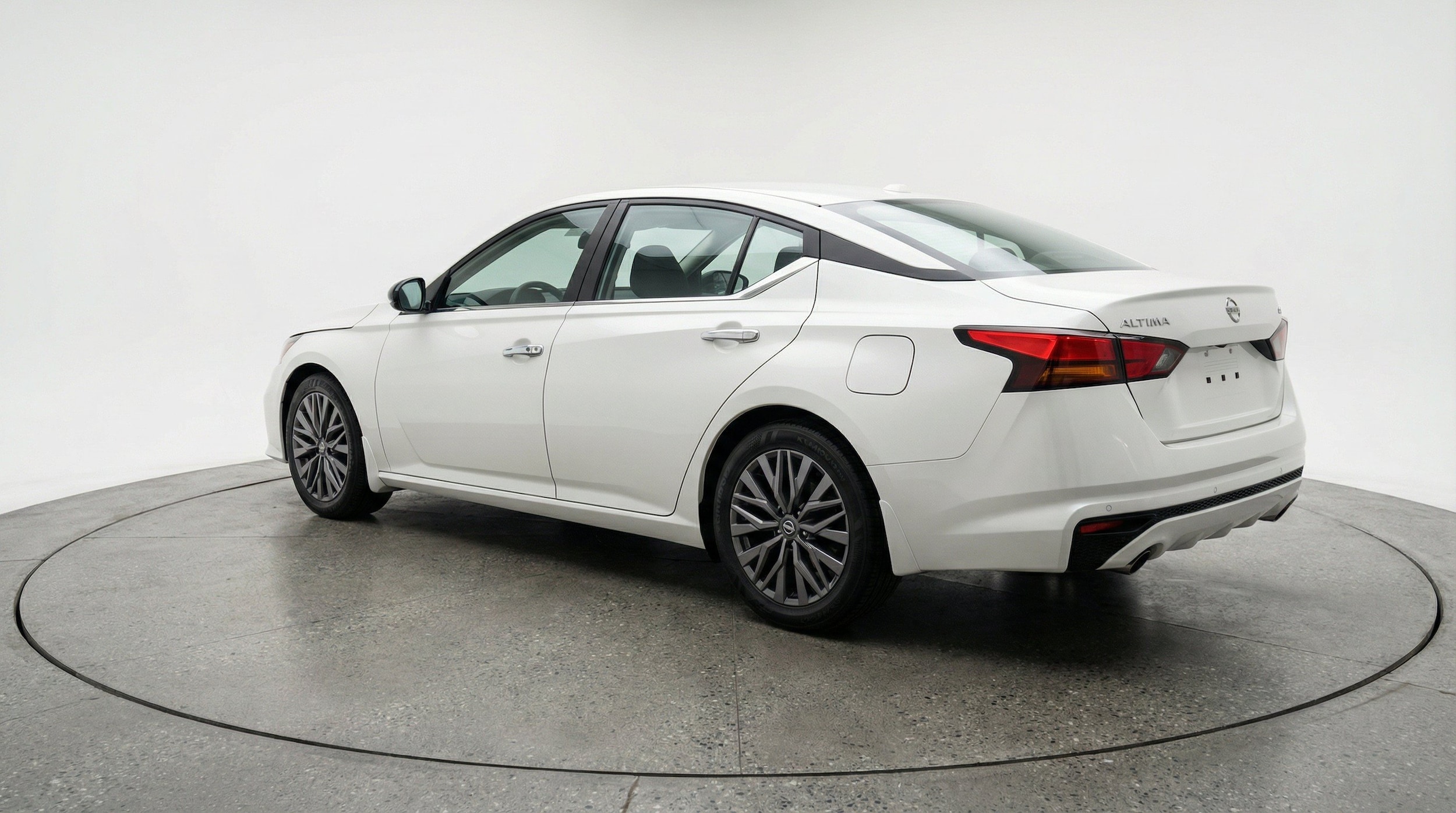 Thumbnail: 2025 Nissan Altima - 6