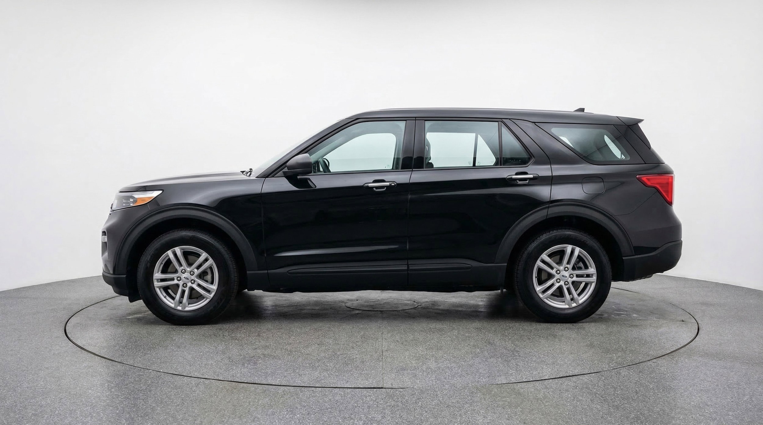 Thumbnail: 2024 Ford Explorer - 5