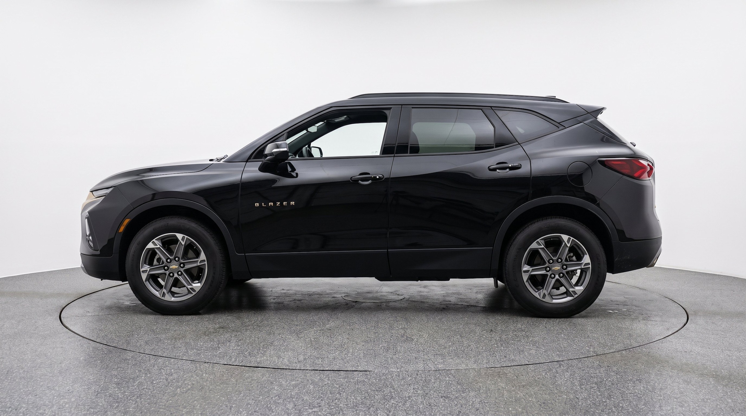 Thumbnail: 2026 Chevrolet Blazer - 5