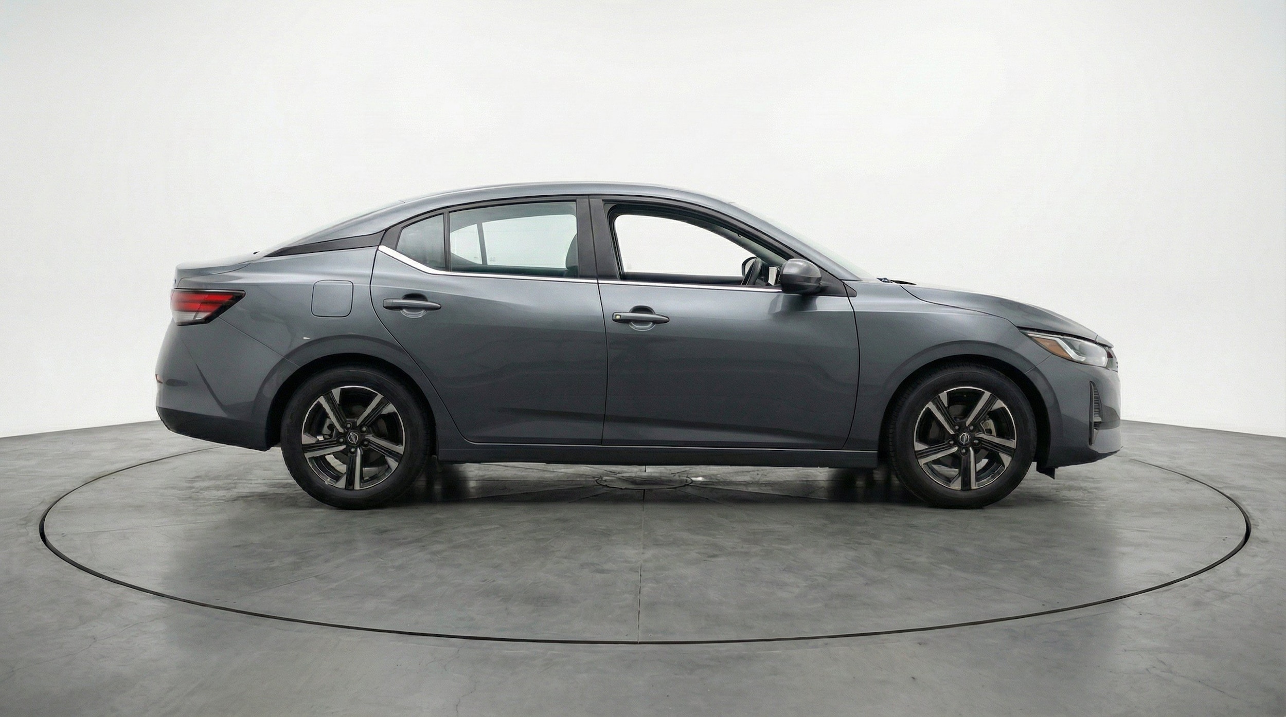 Thumbnail: 2025 Nissan Sentra - 11