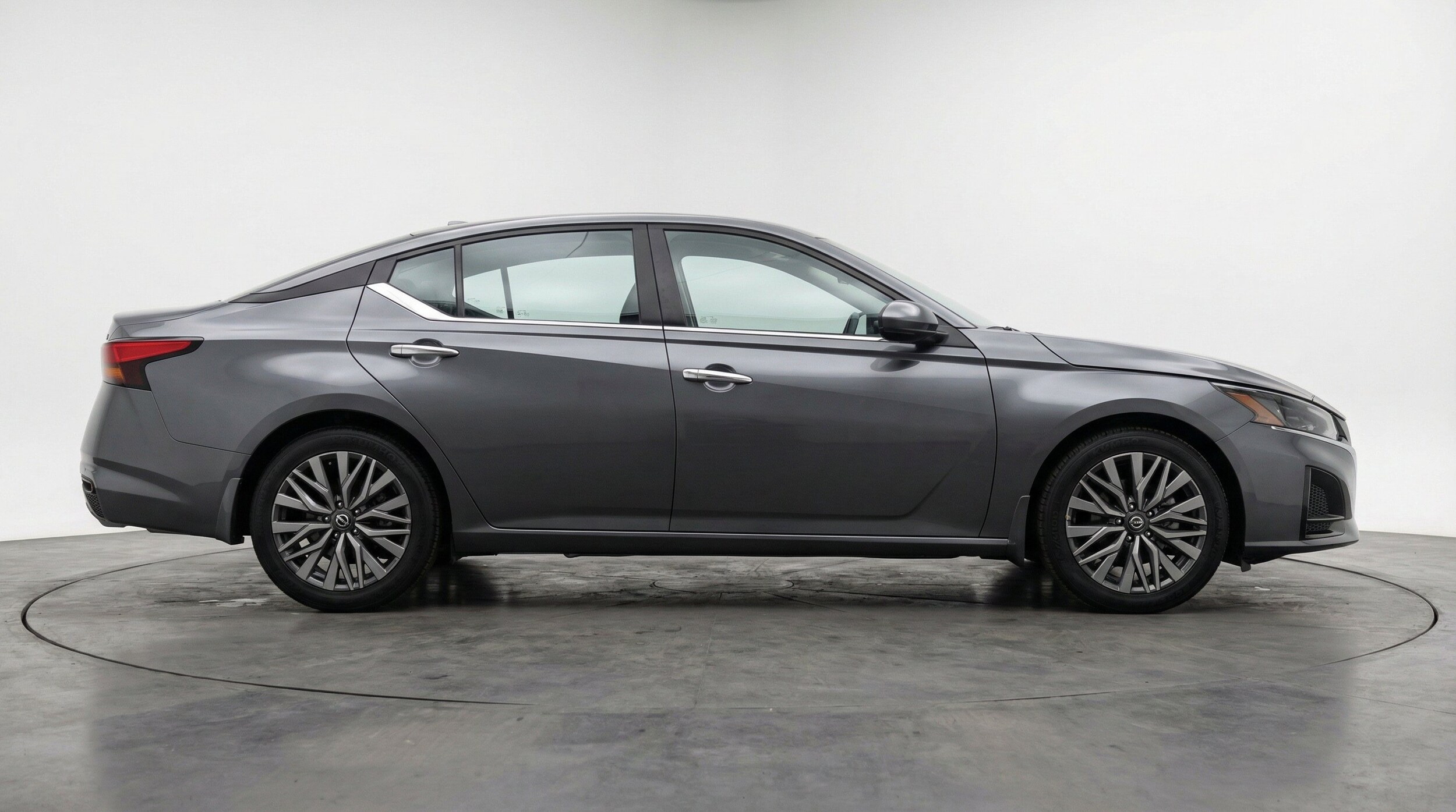 Thumbnail: 2025 Nissan Altima - 11