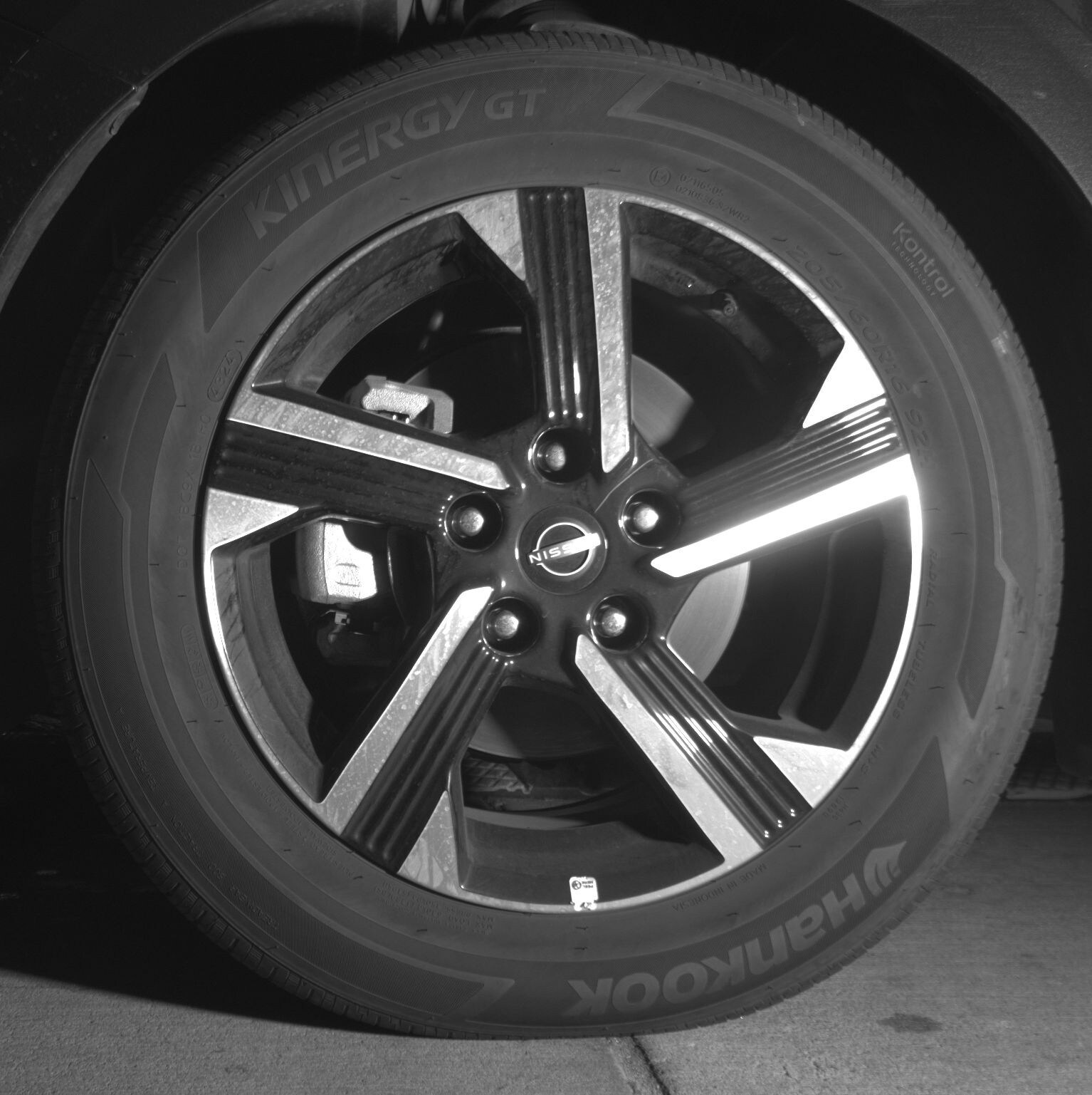 Thumbnail: 2025 Nissan Sentra - 9