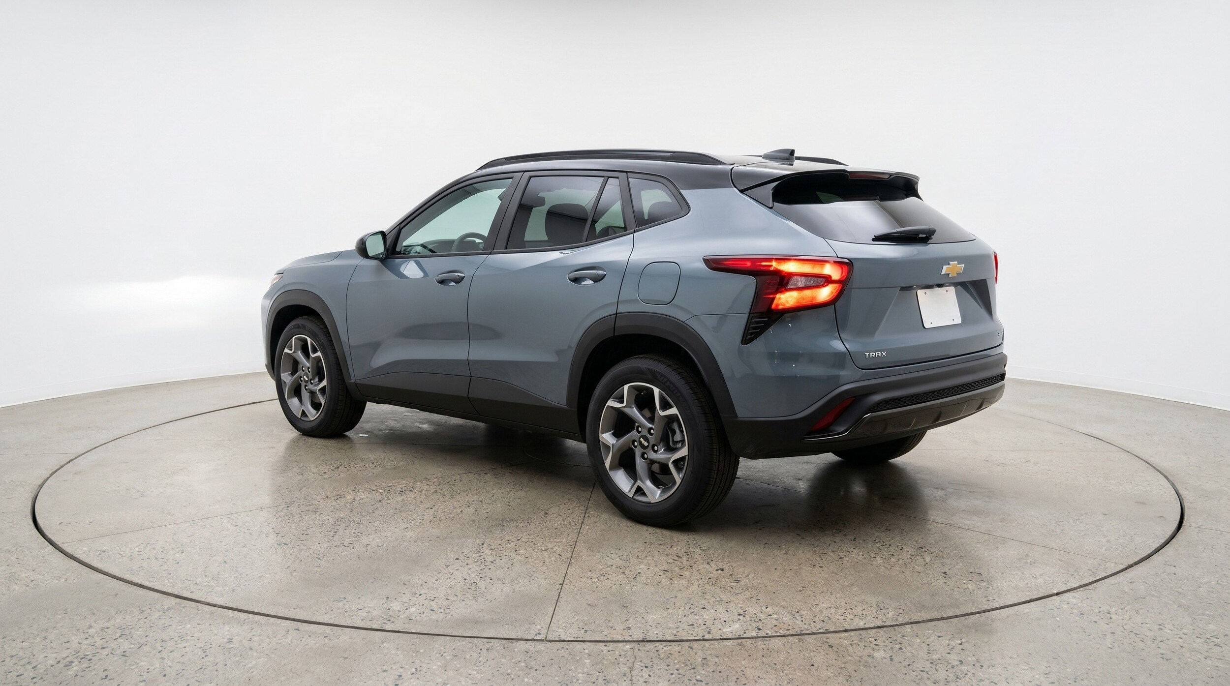 Thumbnail: 2025 Chevrolet Trax - 6